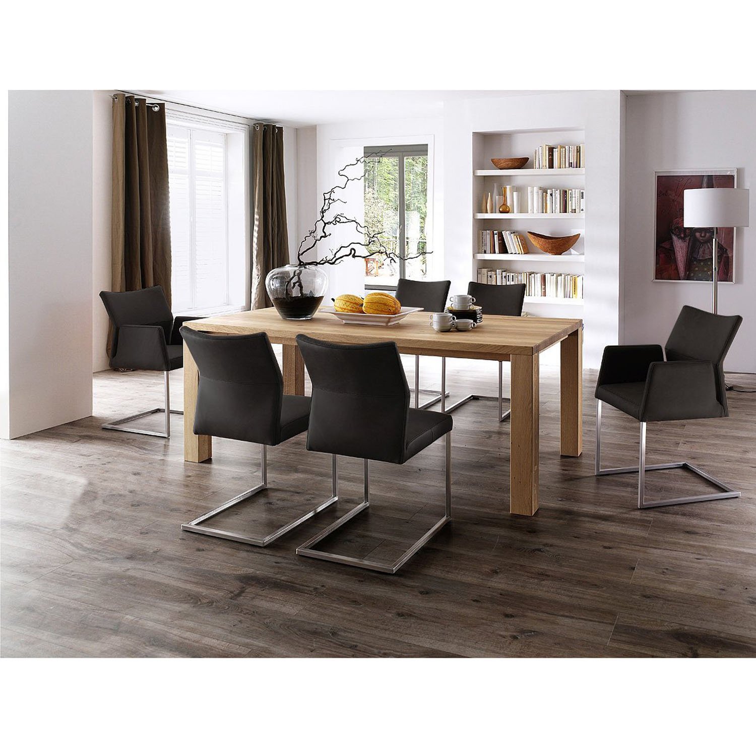 7134-Lennox Freischwinger schwarz-Kiss-Nouvion-image-02.JPG
