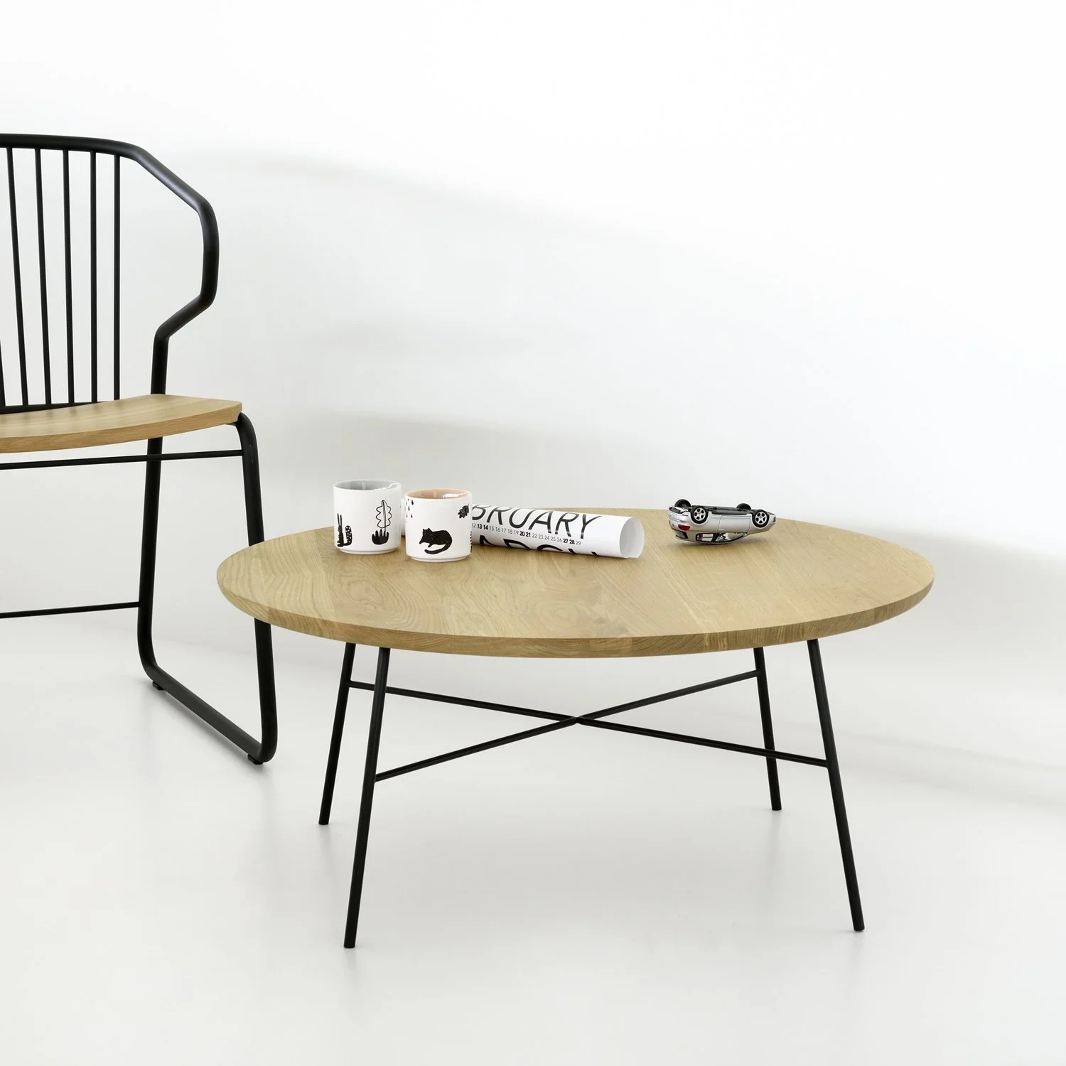 1026607 Disc coffee table - Oak_02.jpg
