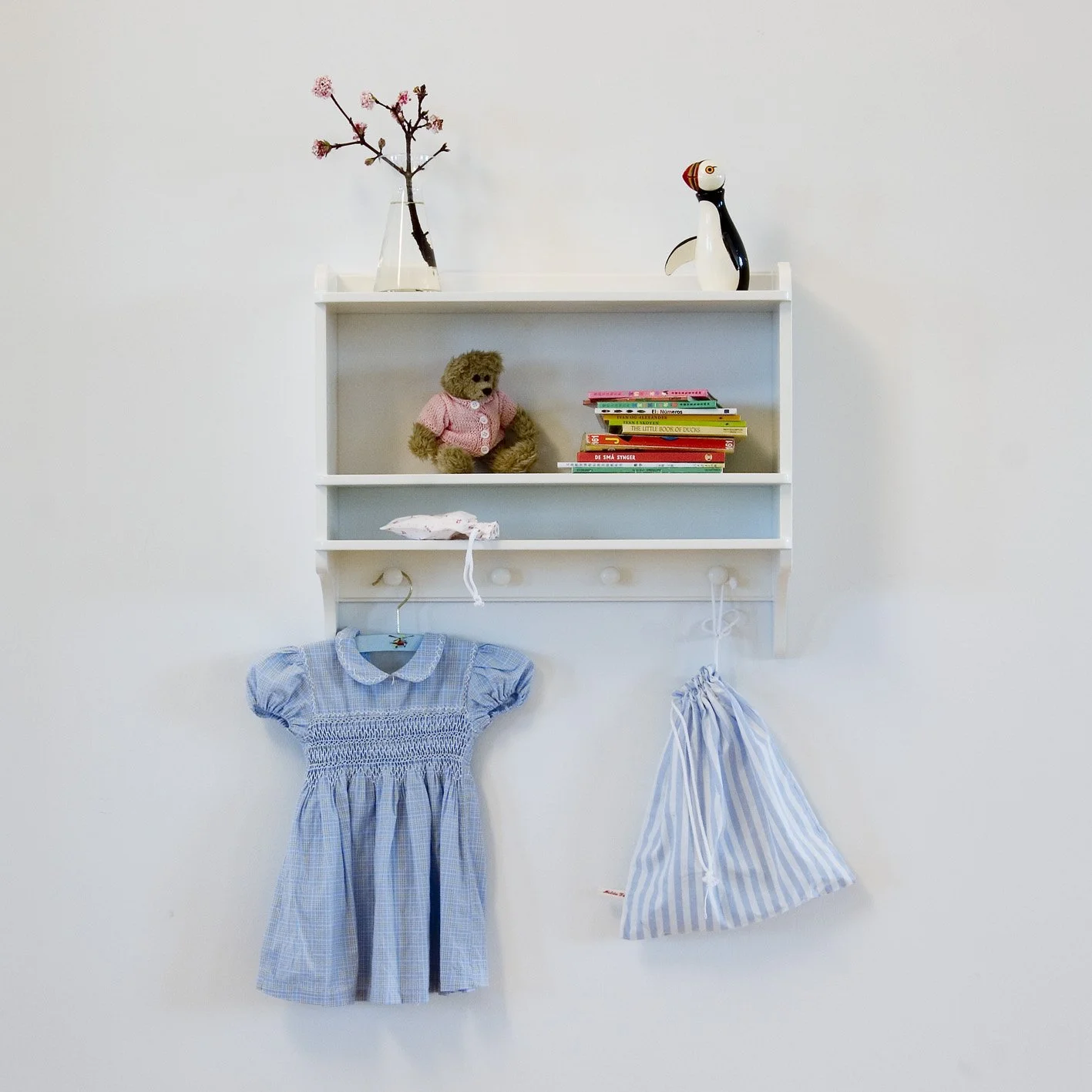 oliver-furniture_021510.jpg
