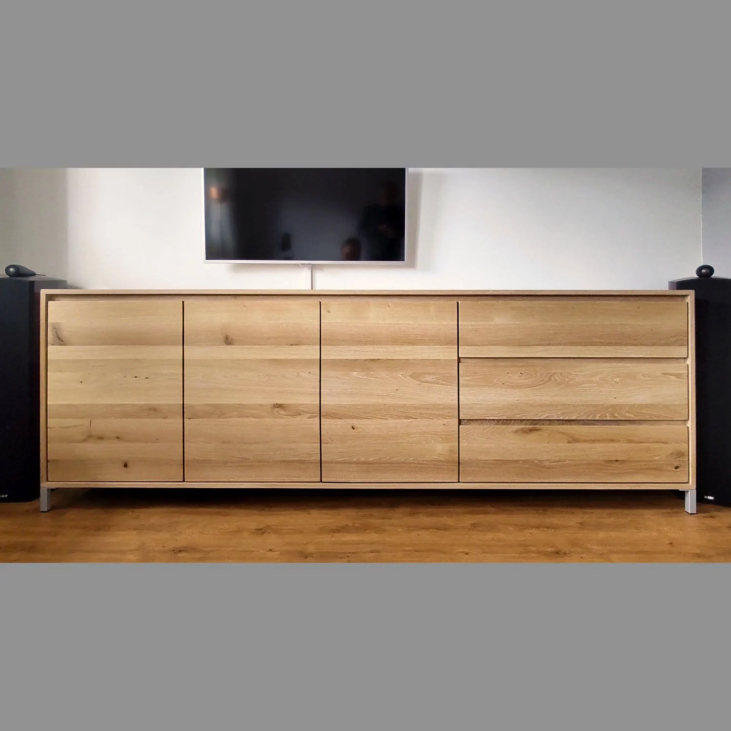 2020-Sideboard-Waldstrasse-01.jpg