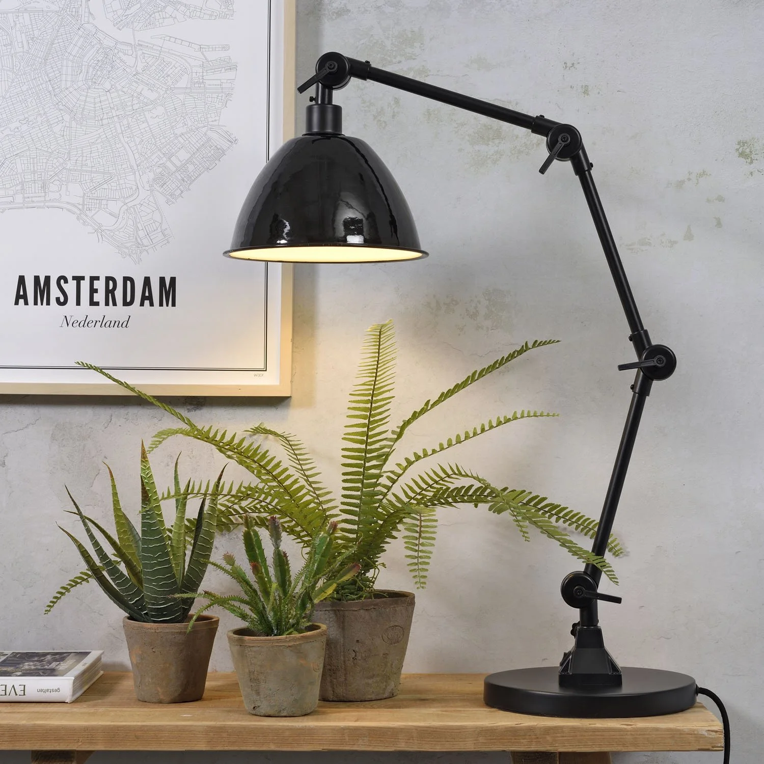 its-about-romi_amsterdam-t-b-iron-b_02.jpg