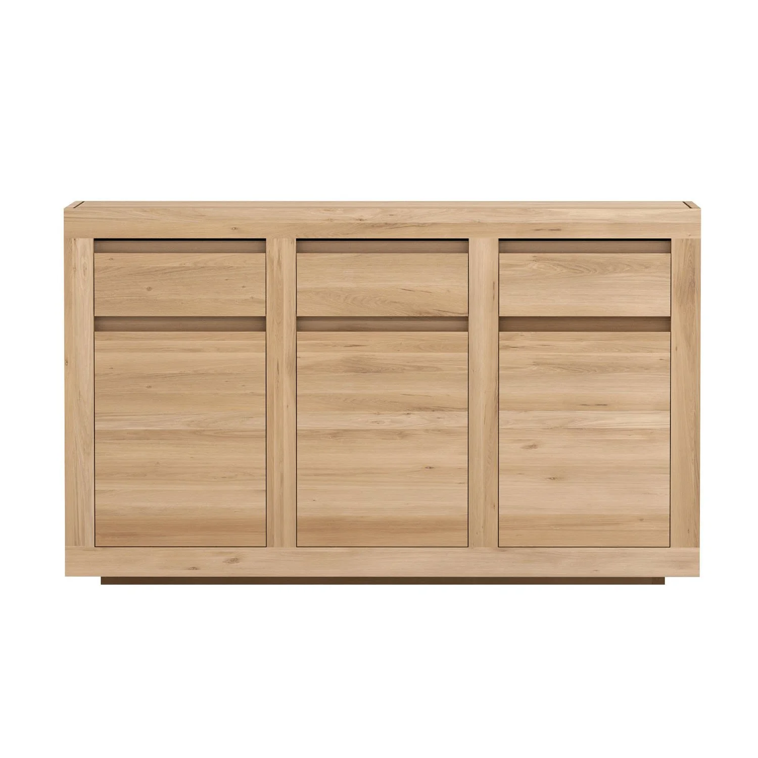 1051076-Ethnicraft-Eiche-Sideboard-3-Türen-3-Schubladen-150x45x90.jpg
