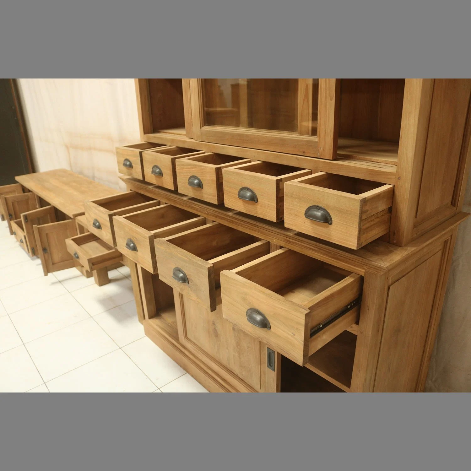 2020-Schrank-TV-Rudow-04.JPG