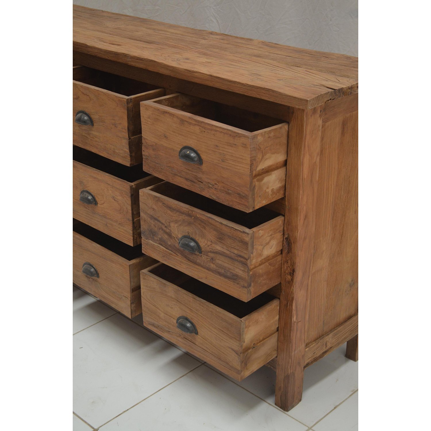 259_dressoir-j15-2211-4.JPG