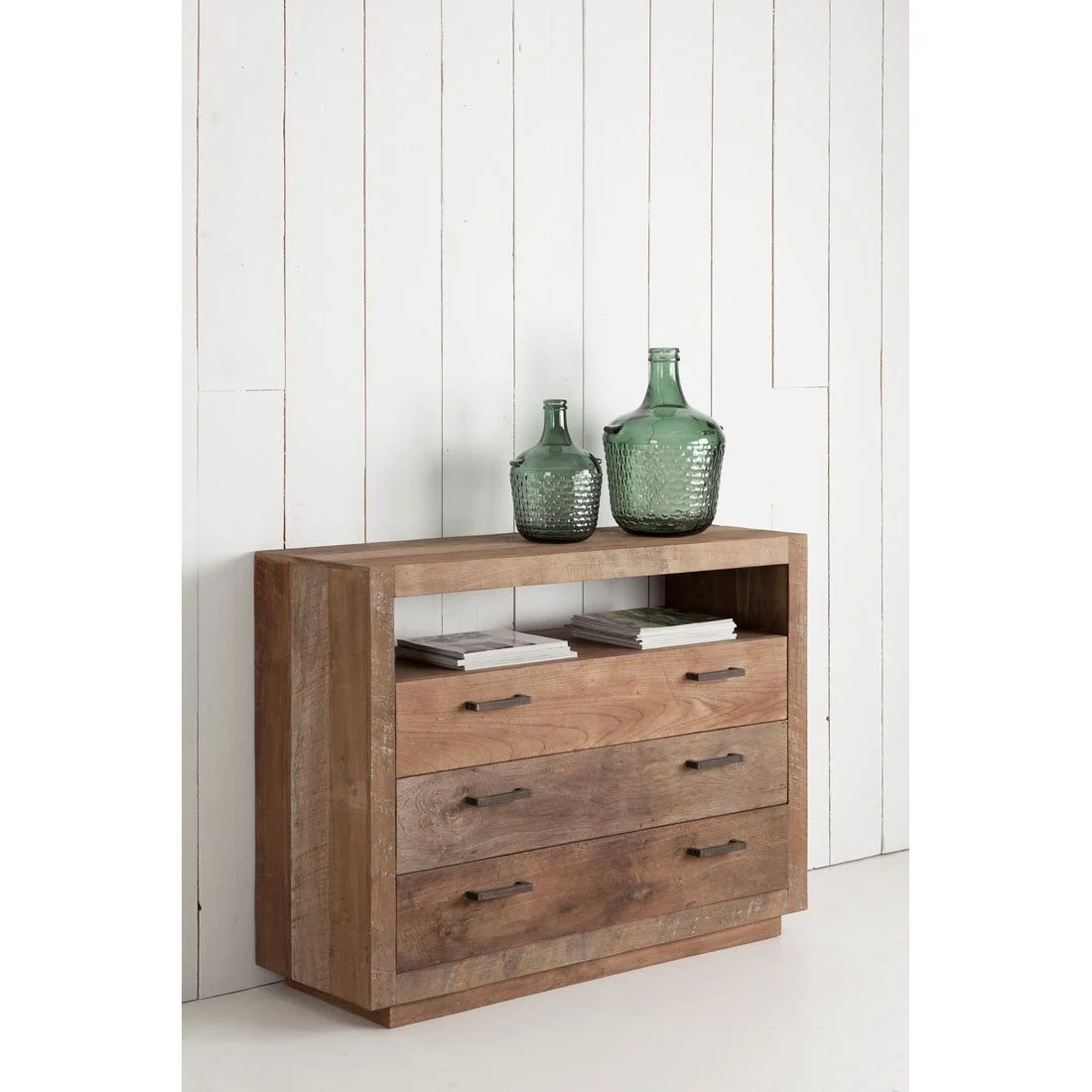 D-Bodhi_dressoir-float-3-laden-1-open-vak-90x120x40-cm-4.jpg