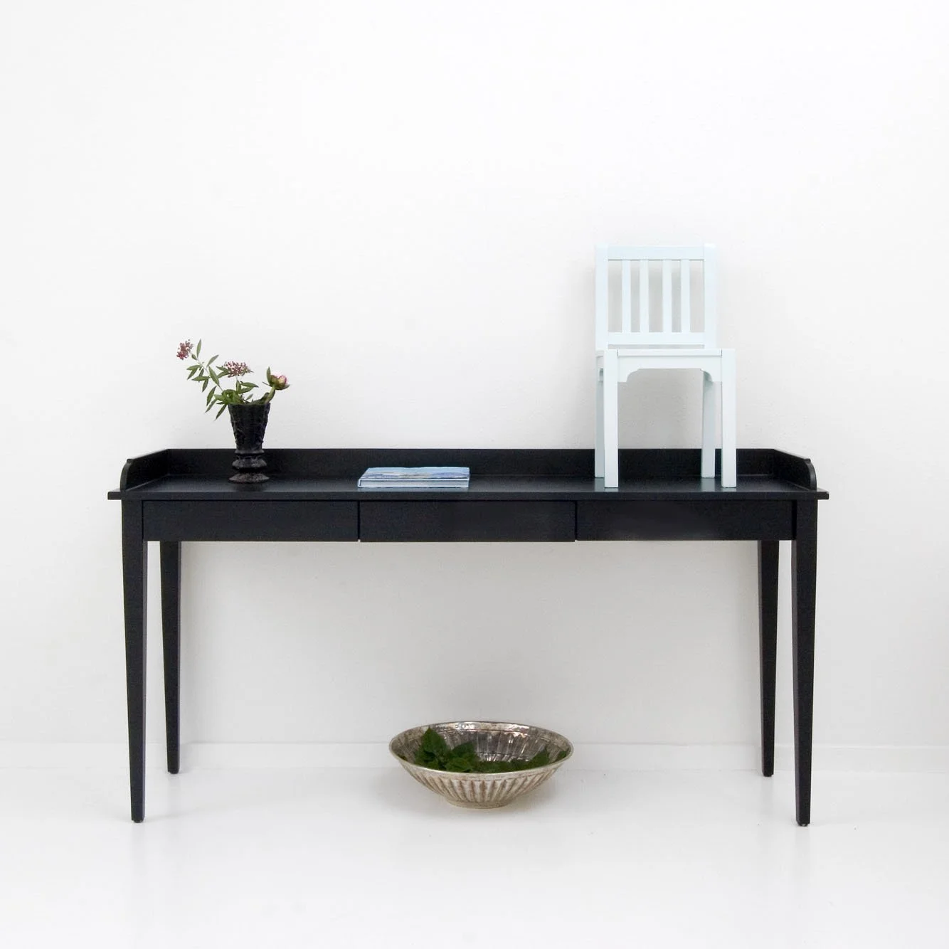oliver-furniture_091023.jpg