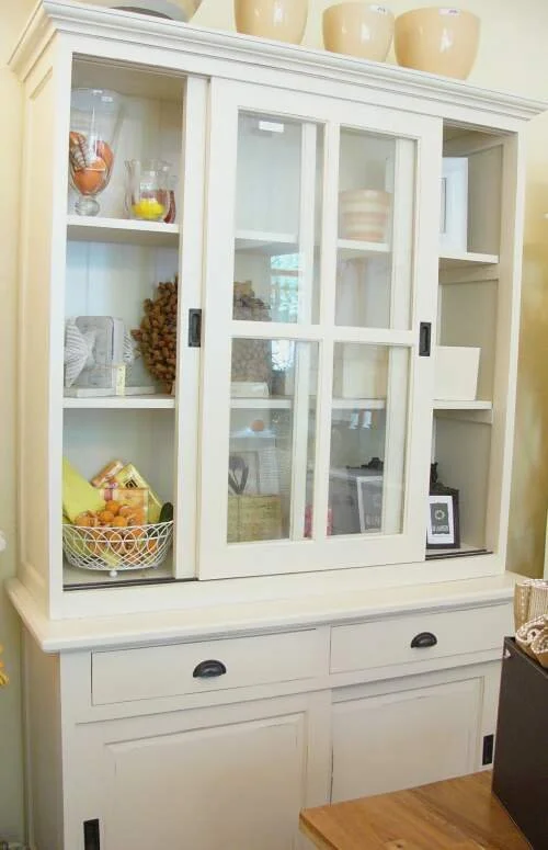 rundgang aufsatzschrank.jpg