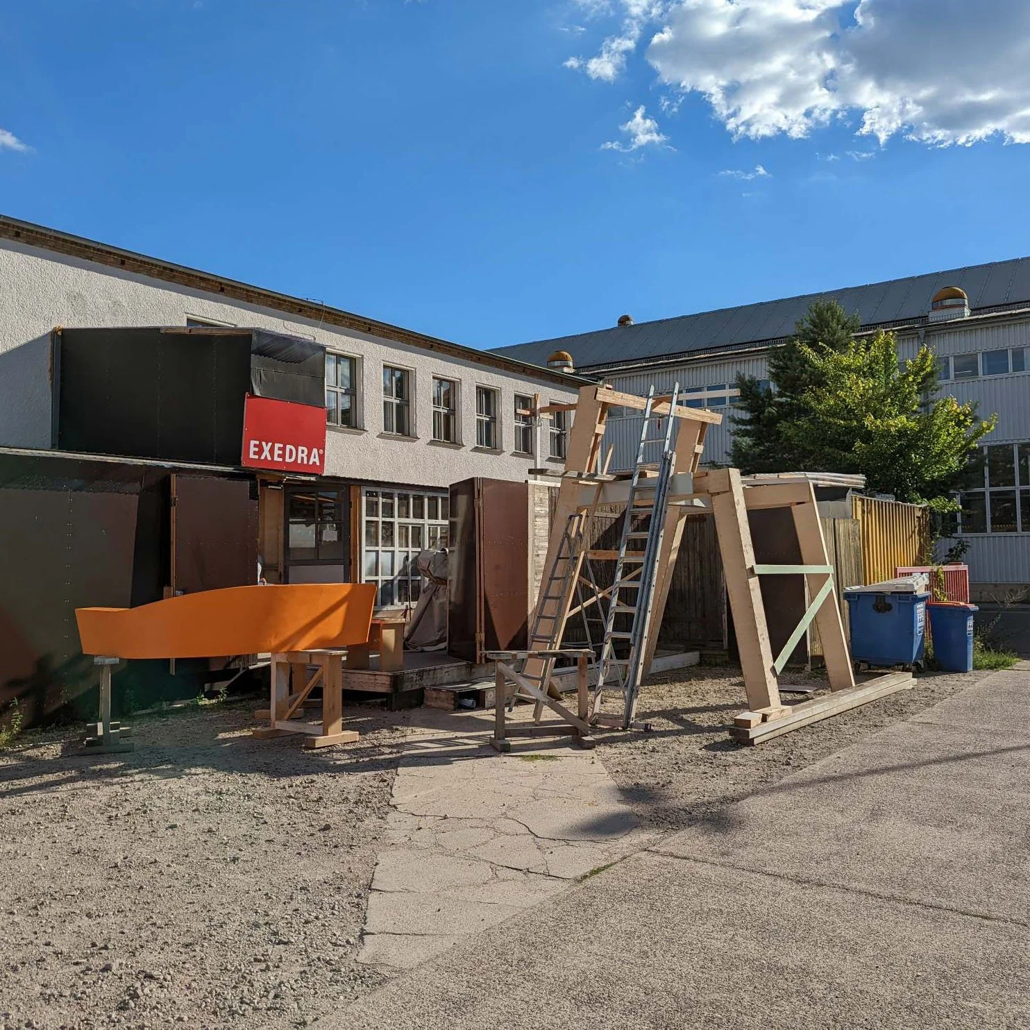2022-07-27-Stuhl-Phase-2-Exedra_2214.jpg