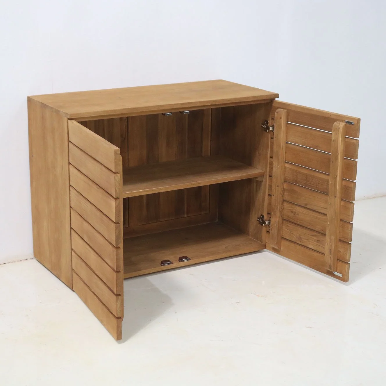 2024-Horizon-Sideboard-03.JPG