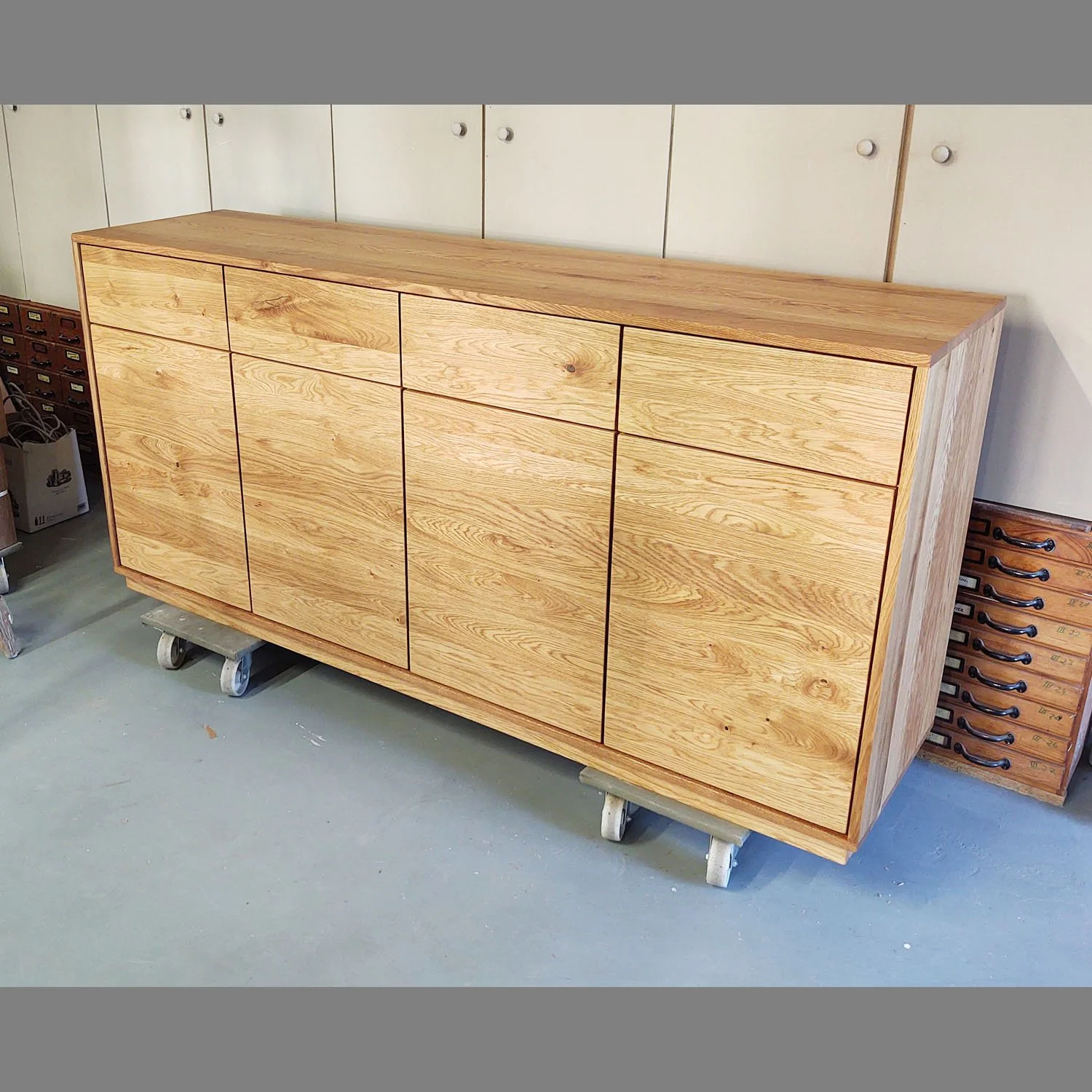 2020-Sideboard-Eckschrank-Kommode-04.jpg