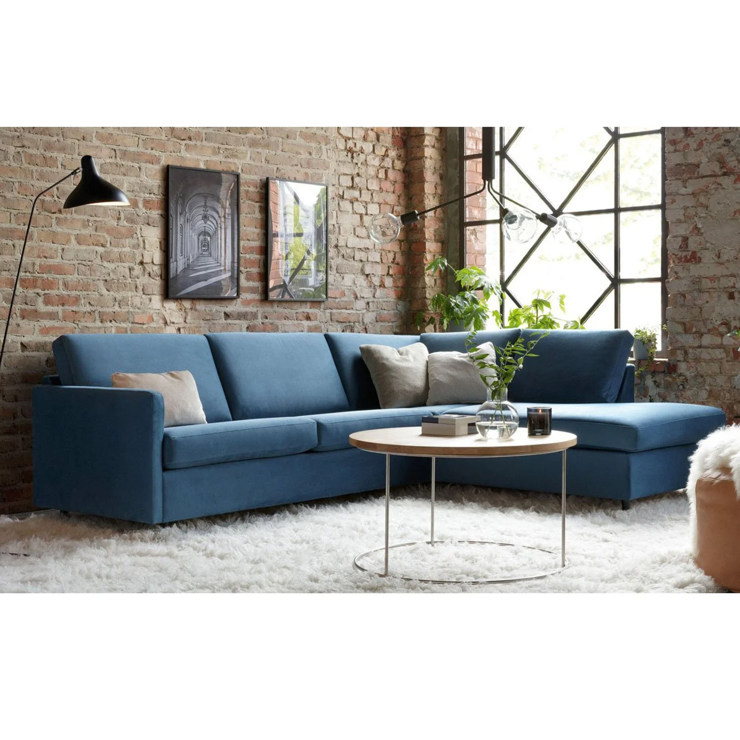 PALMA_interior_set8_velvety7_blue.jpg