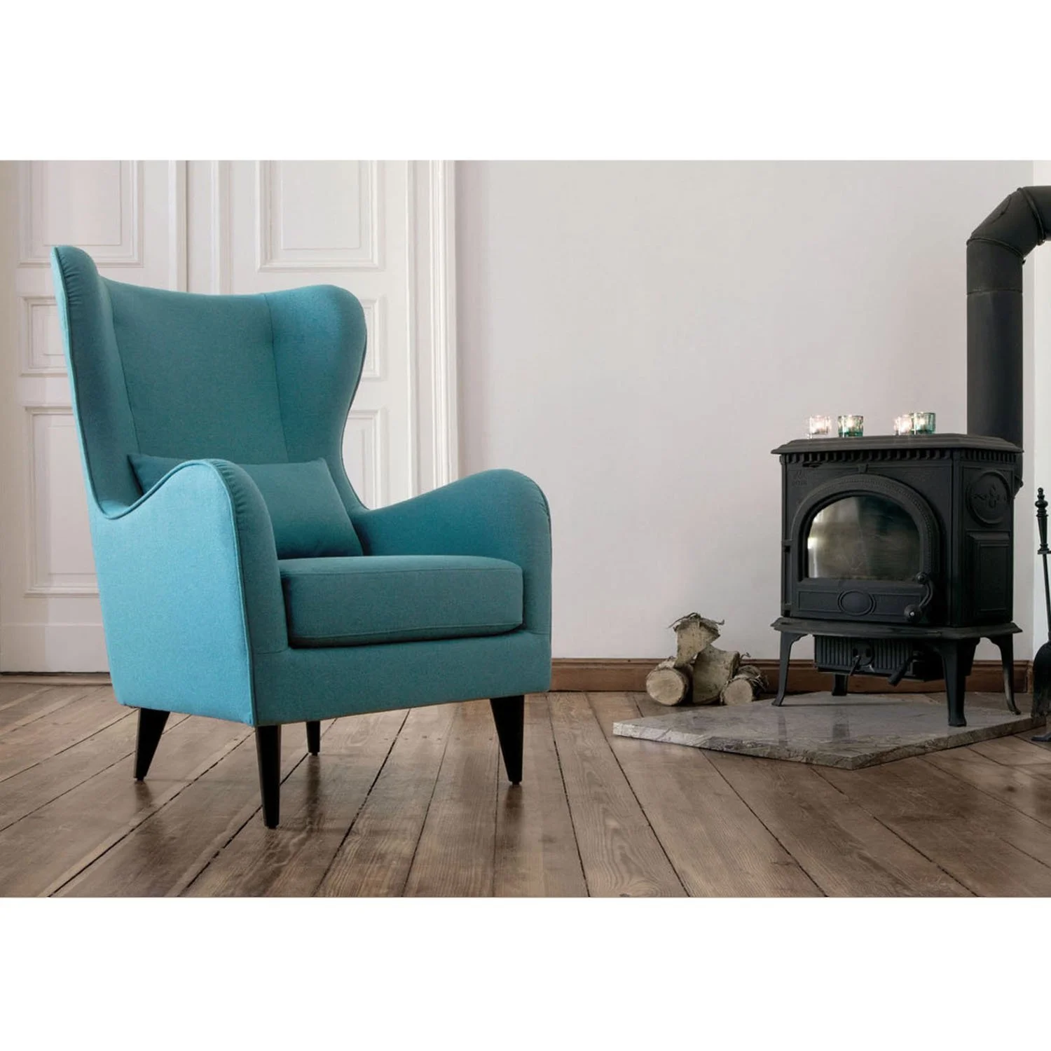 GRETA_arrangement_armchair_panno2240_turquoise_3_0.jpg
