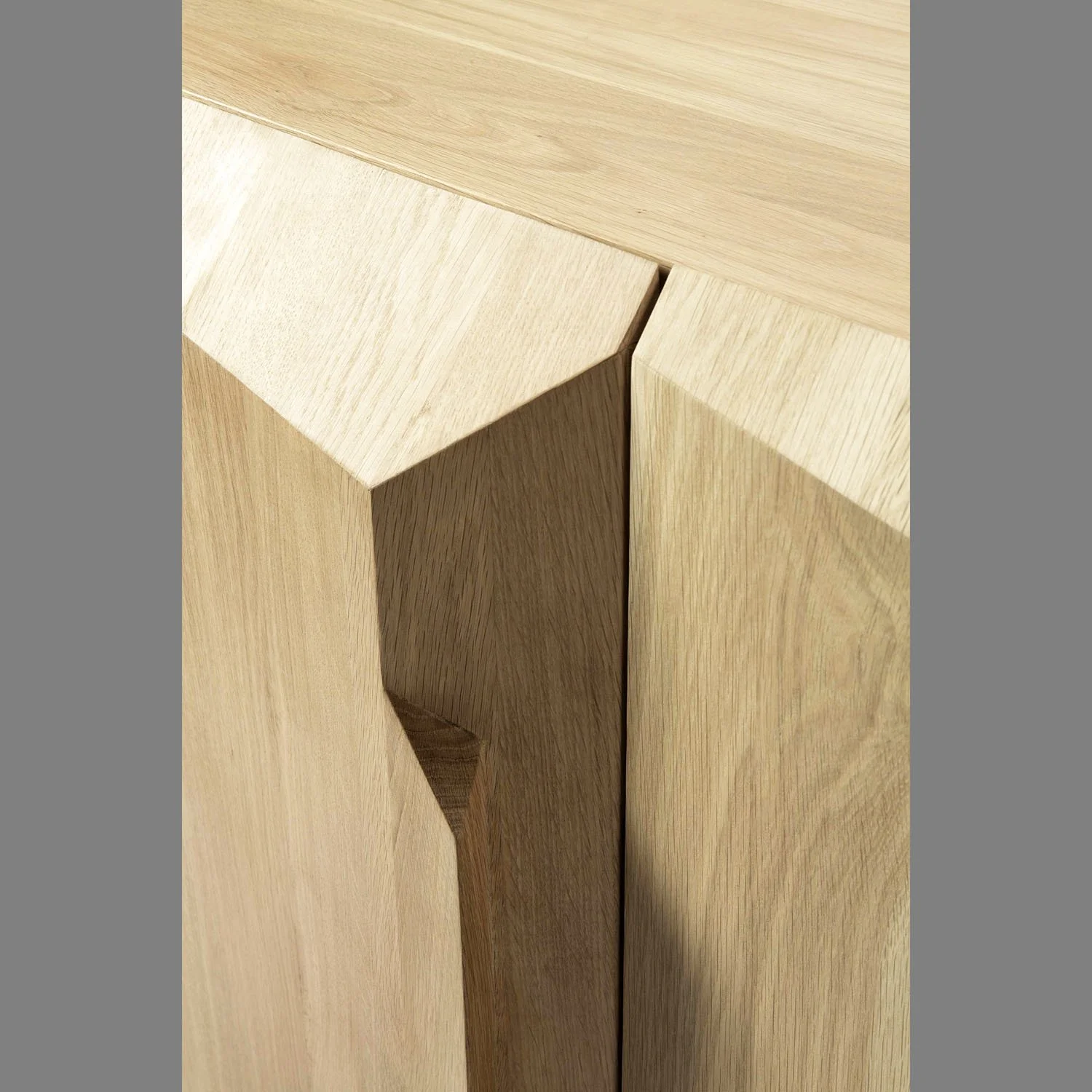 50764 Oak Stairs sideboard detail.jpg