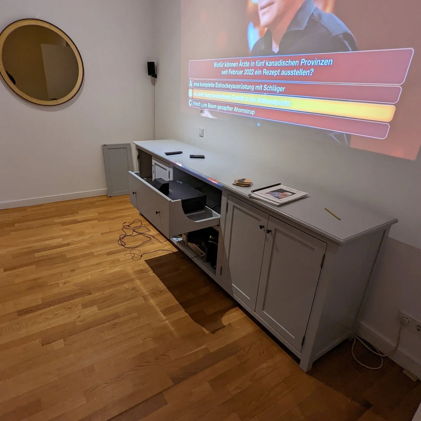2022-TV-Sideboard-Potsdam-03.jpg