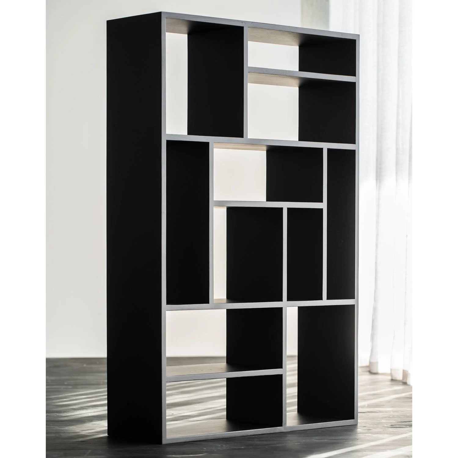 50782_Oak_M_black_rack_01.jpg