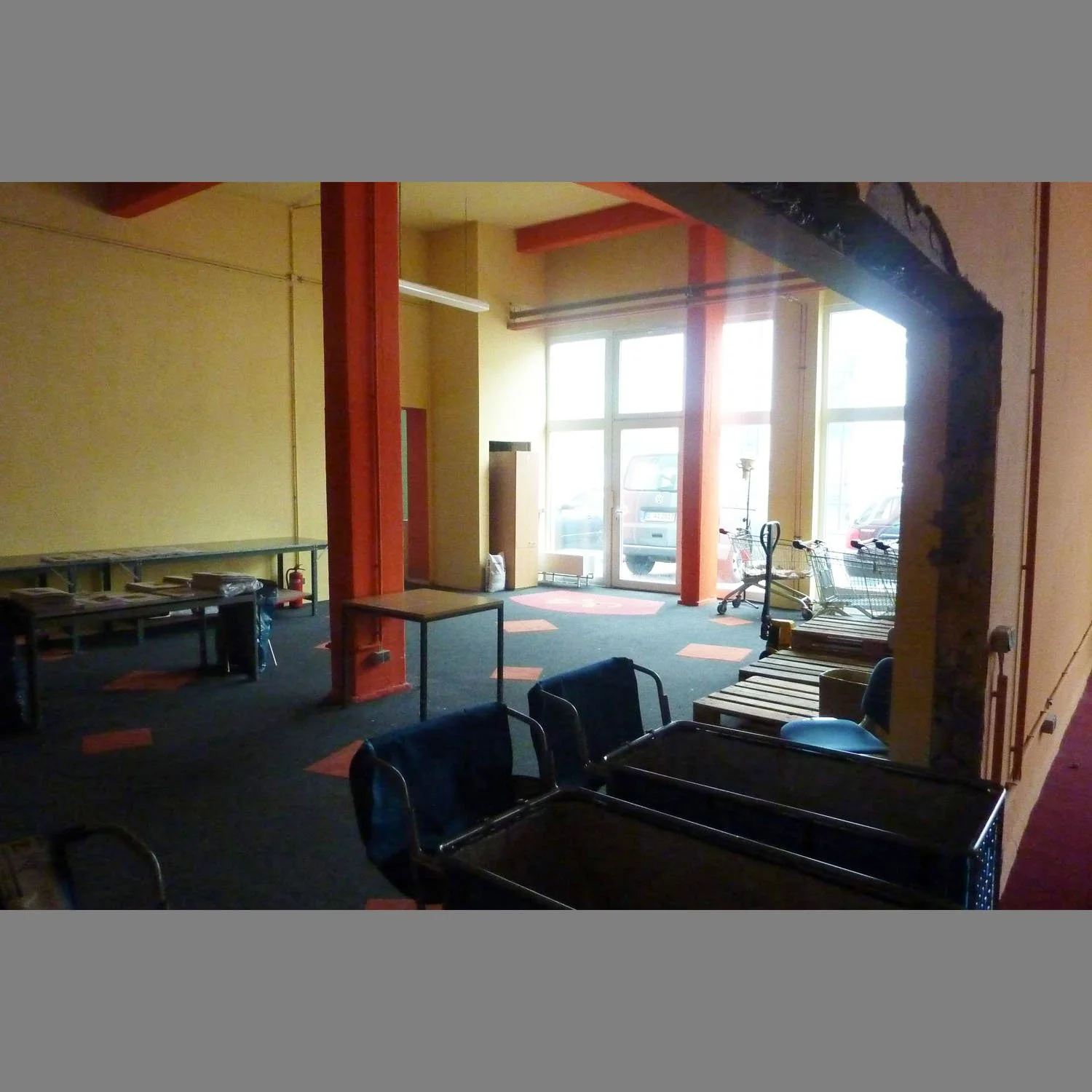 2013-Alt-Moabit-Exedra_1320.JPG