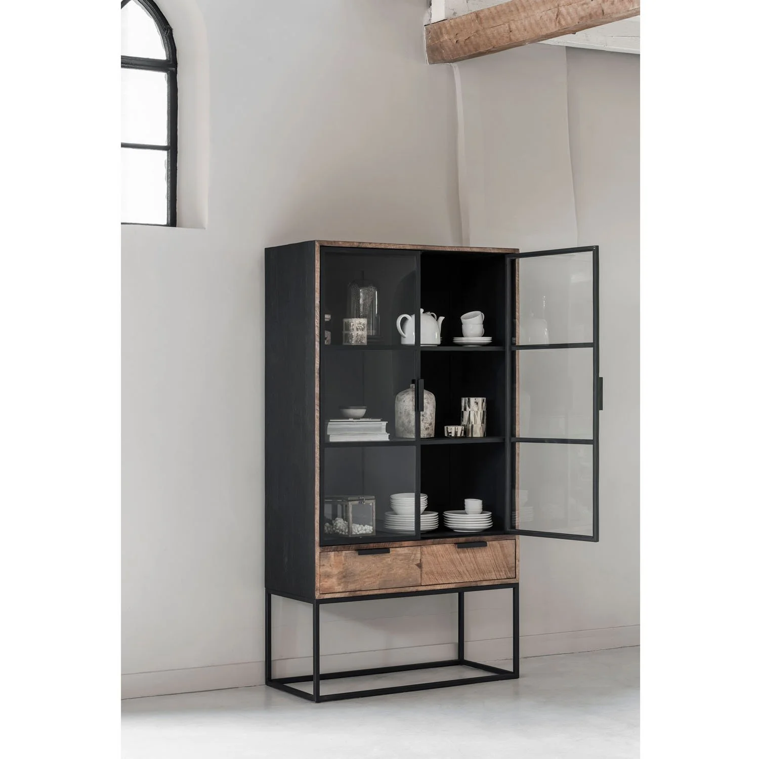 605012_Regal_Teak_01.jpg