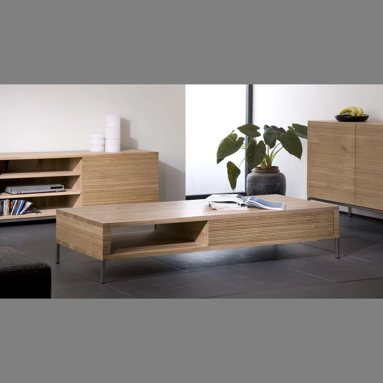 ethnicraft-_Oak Stonecut 51365.jpg