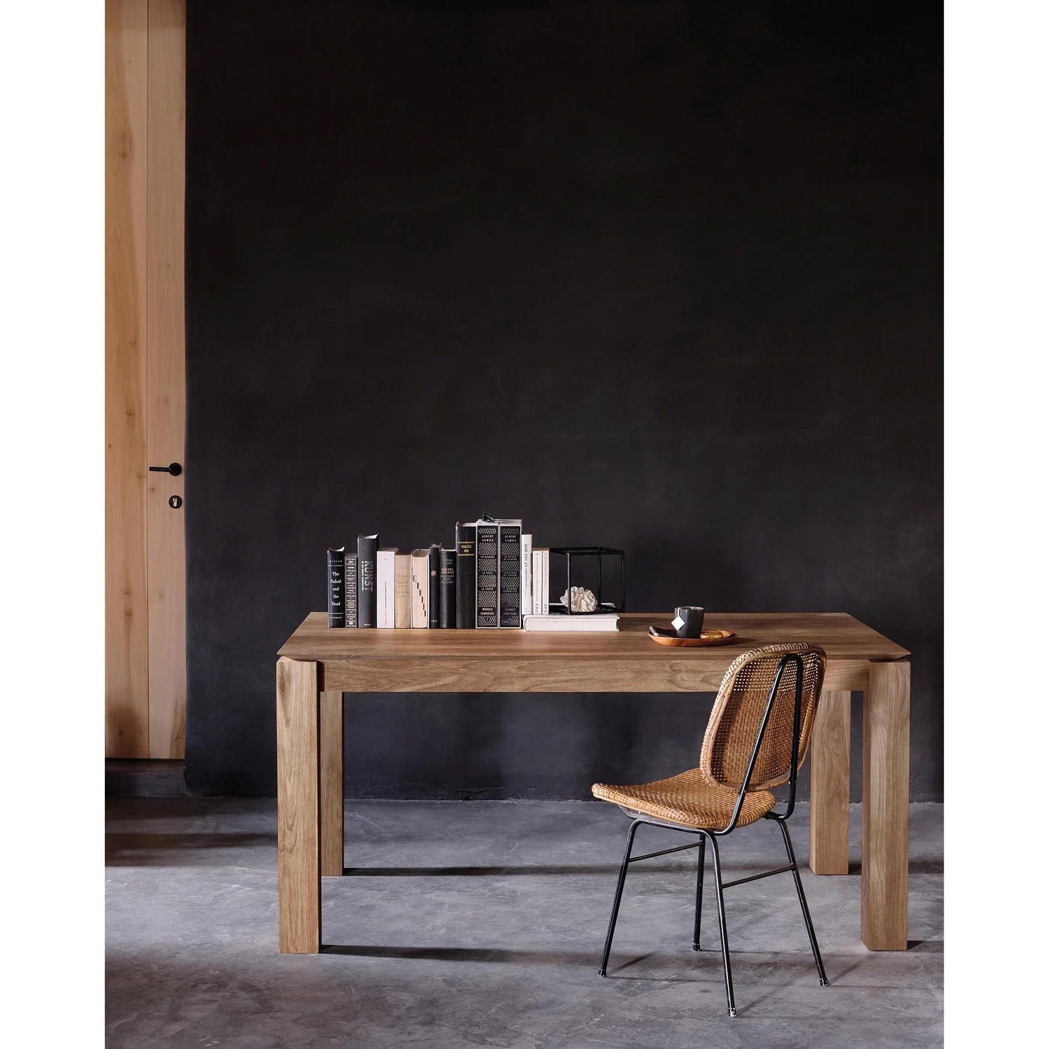 11943 Teak Slice extendable dining table.jpg