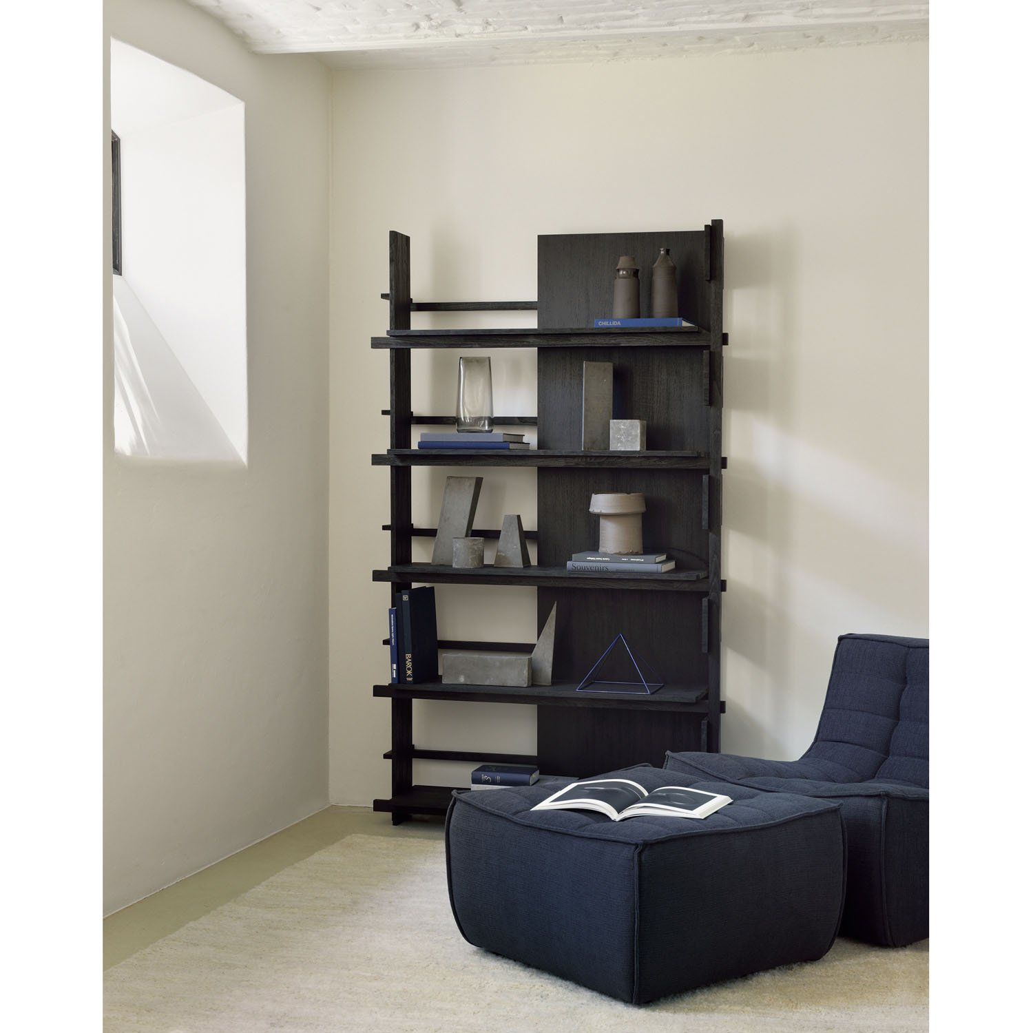 10117_Abstract_Rack_Black_20222_20226_N701_Sofa_1seater_footstool_graphite_21754_Sand_dunes_rug_WEB.jpg