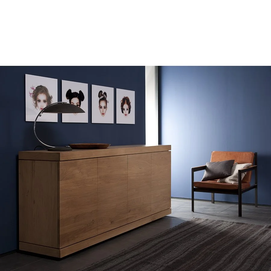 1051391-Ethnicraft-Eiche-Sideboard-Burger-4-Türen-200x45x85_01.jpg