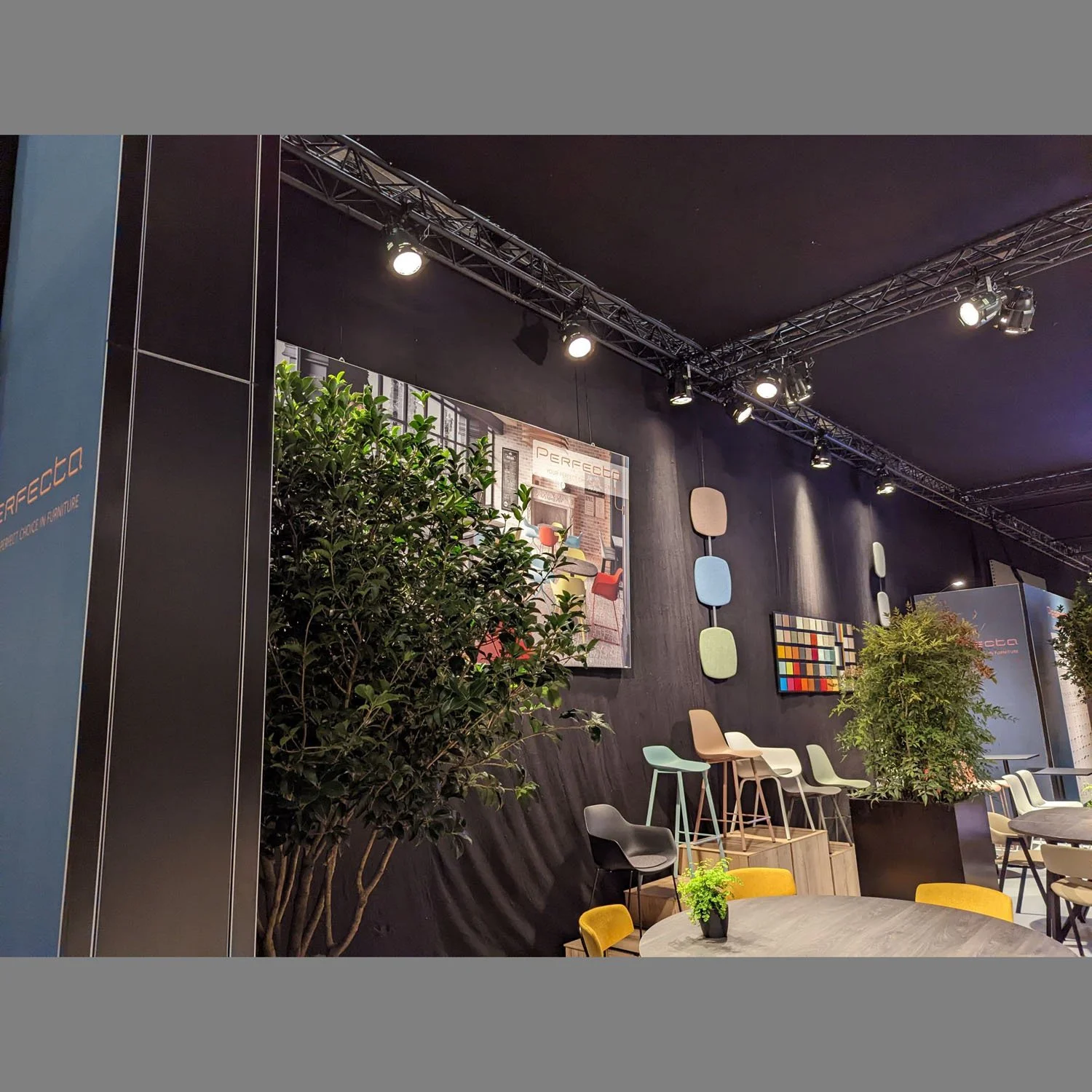 2022-Messe-Bruessel_PXL_20221107_085250947.jpg