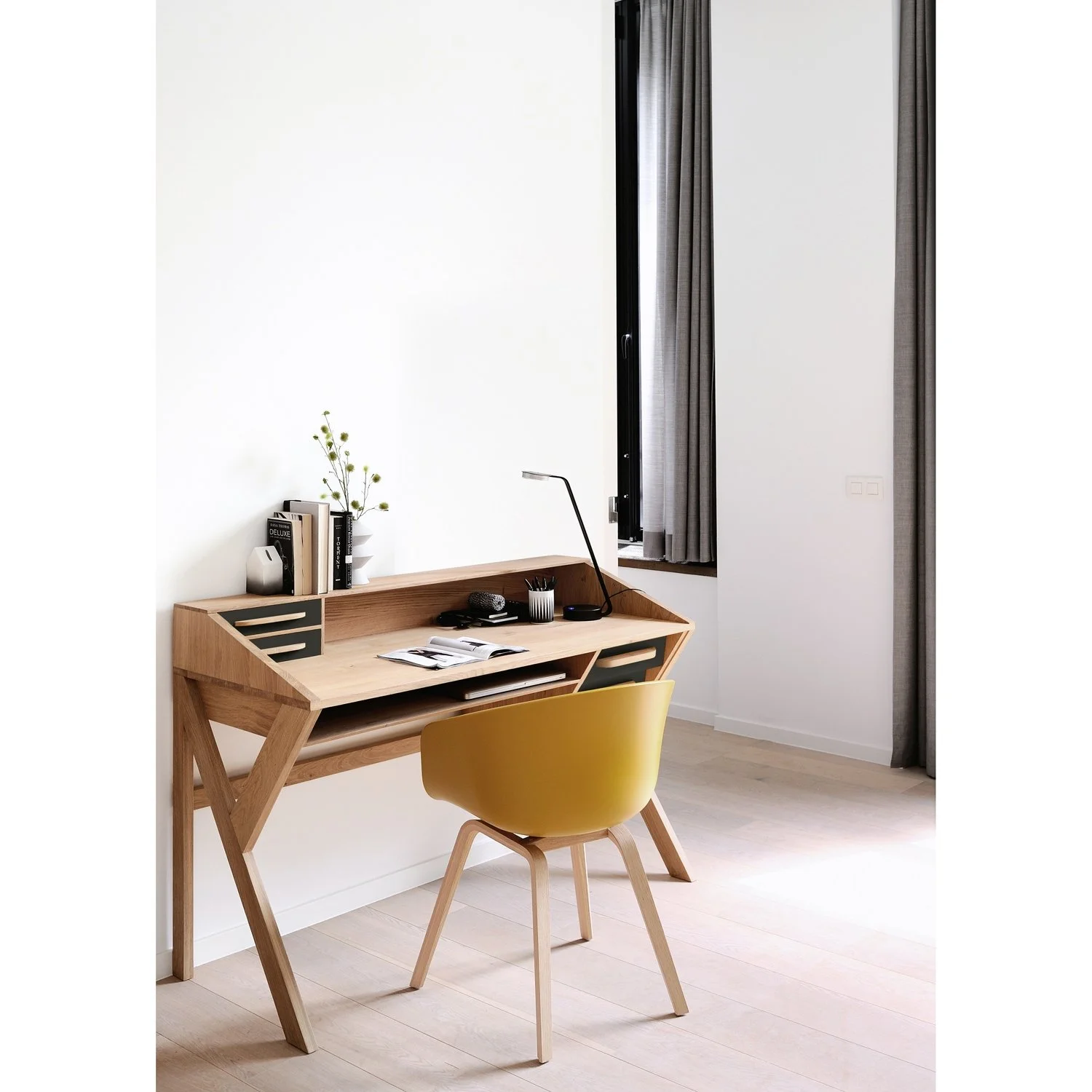 1045055 Origami desk black_03.jpg