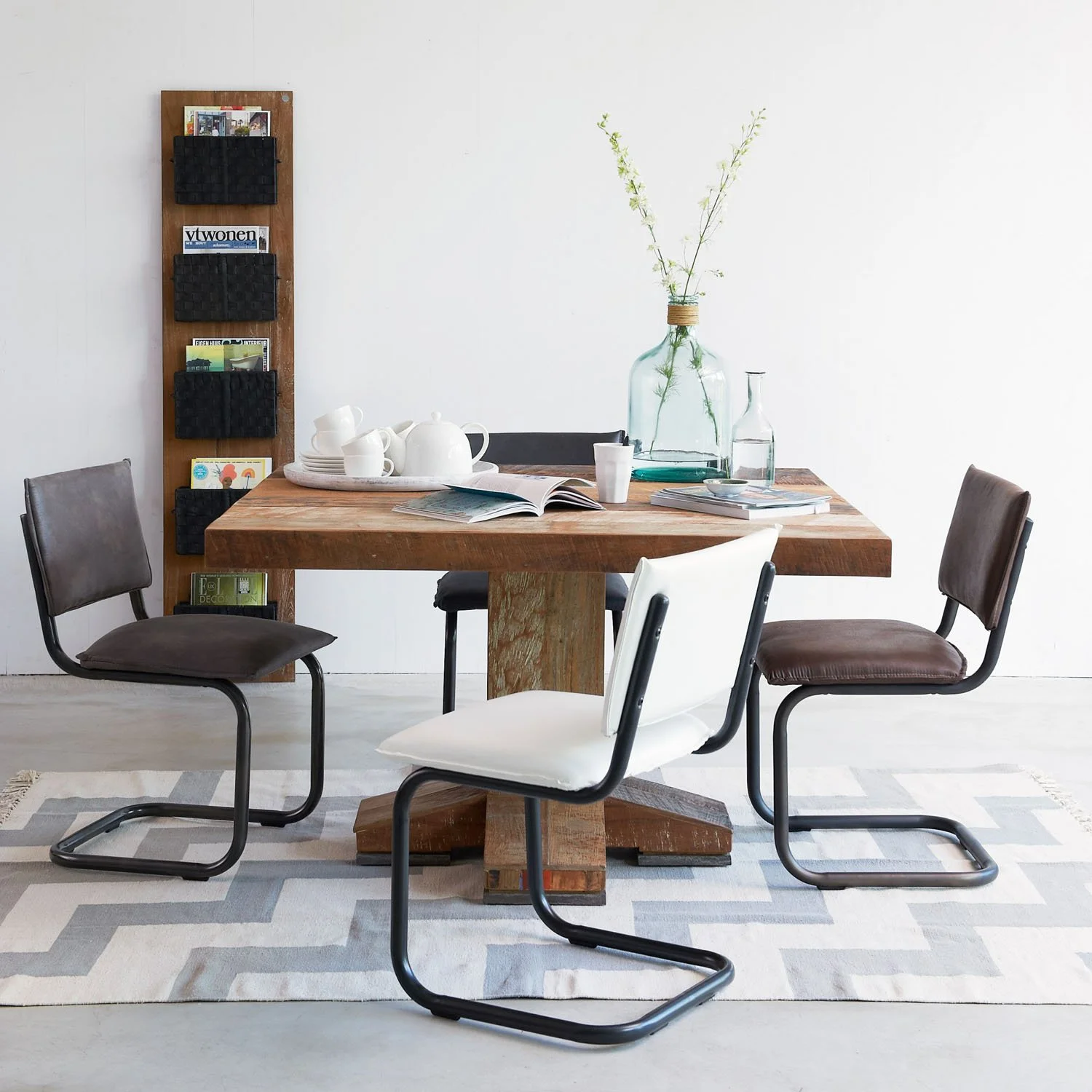 D-Bodhi_SU 980300 Soul kasteeltafel-Thames_sf2_zonderlamp.jpg