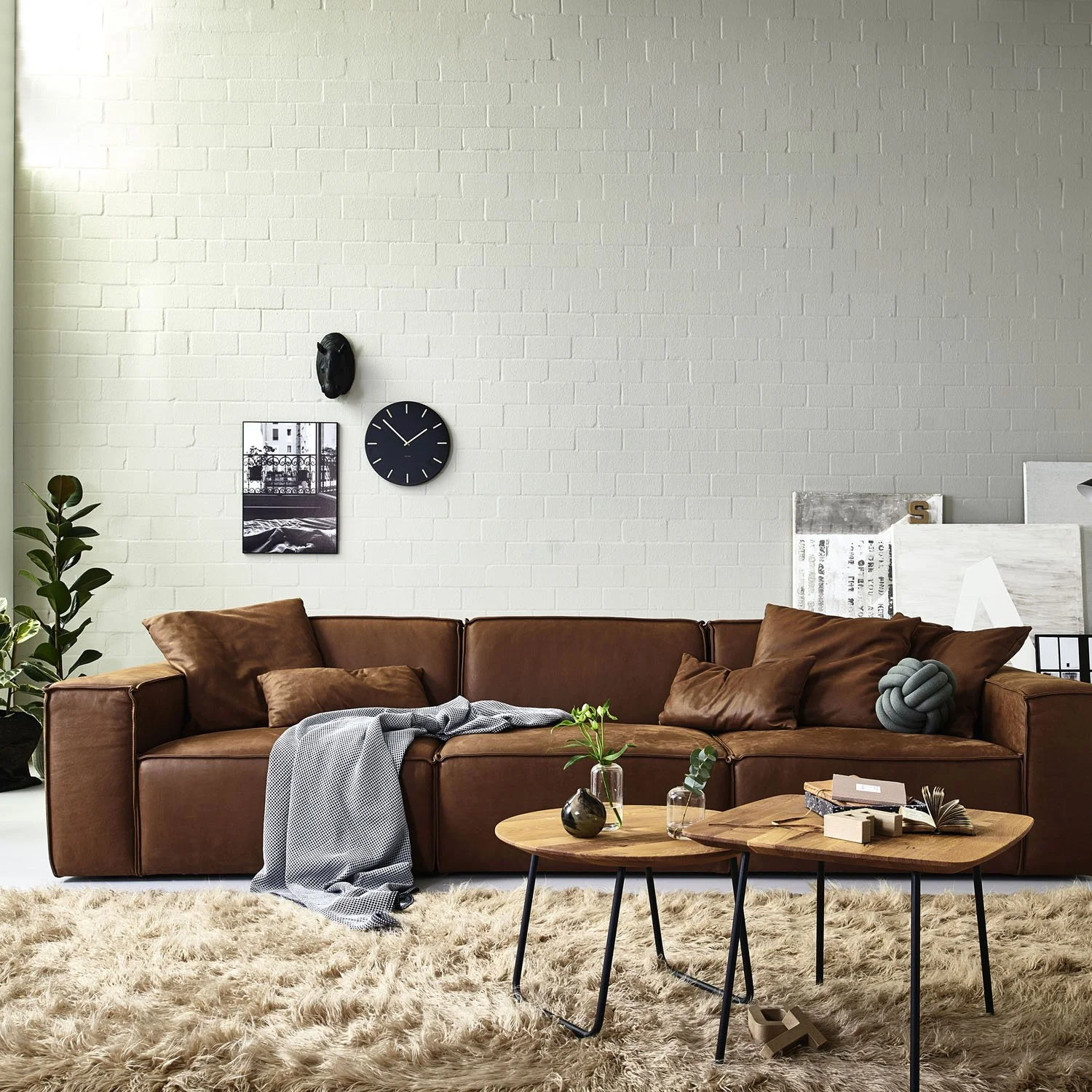 BOLZANO_couch_Mood_1.jpg