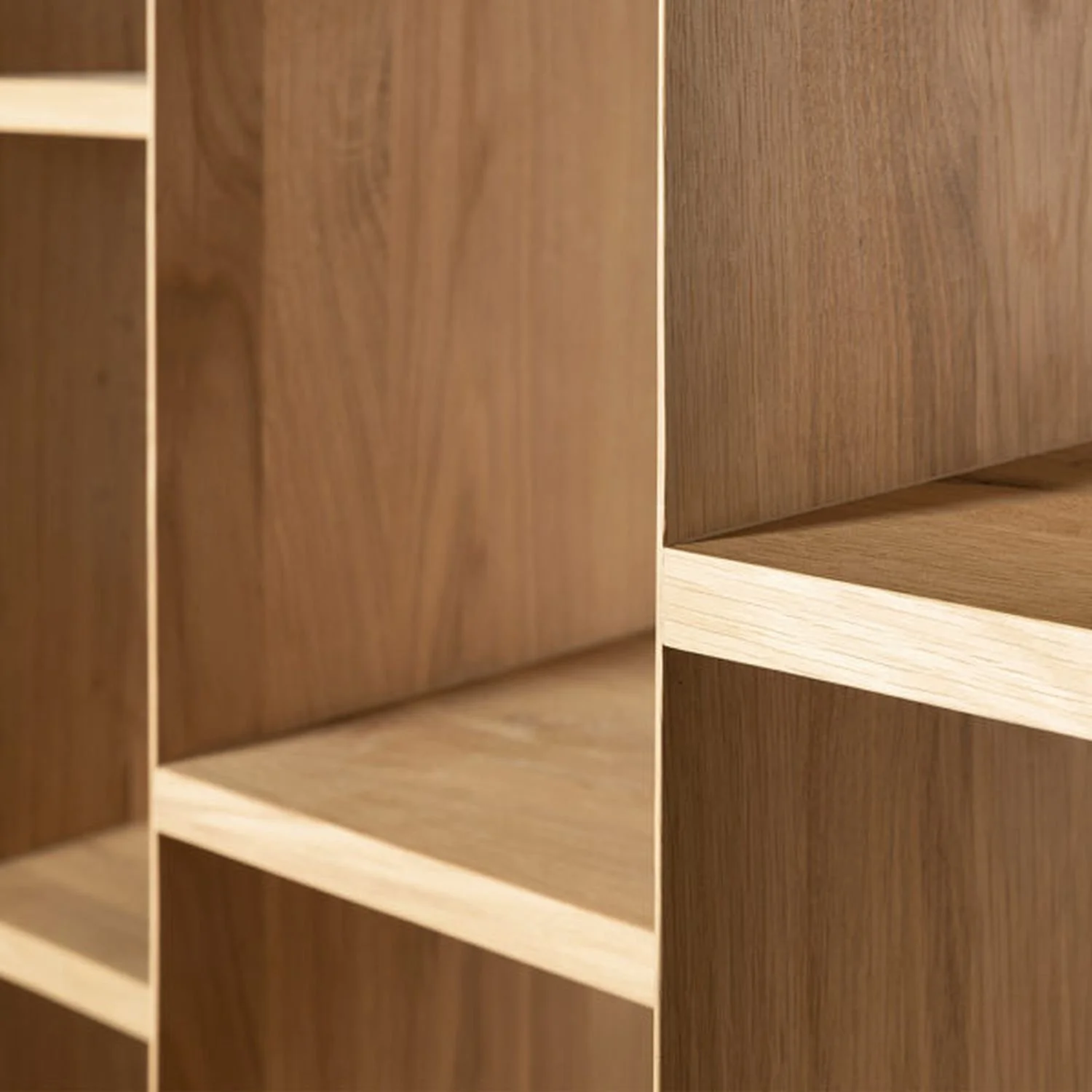 50762-Oak-Stairs-Rack-01.jpg