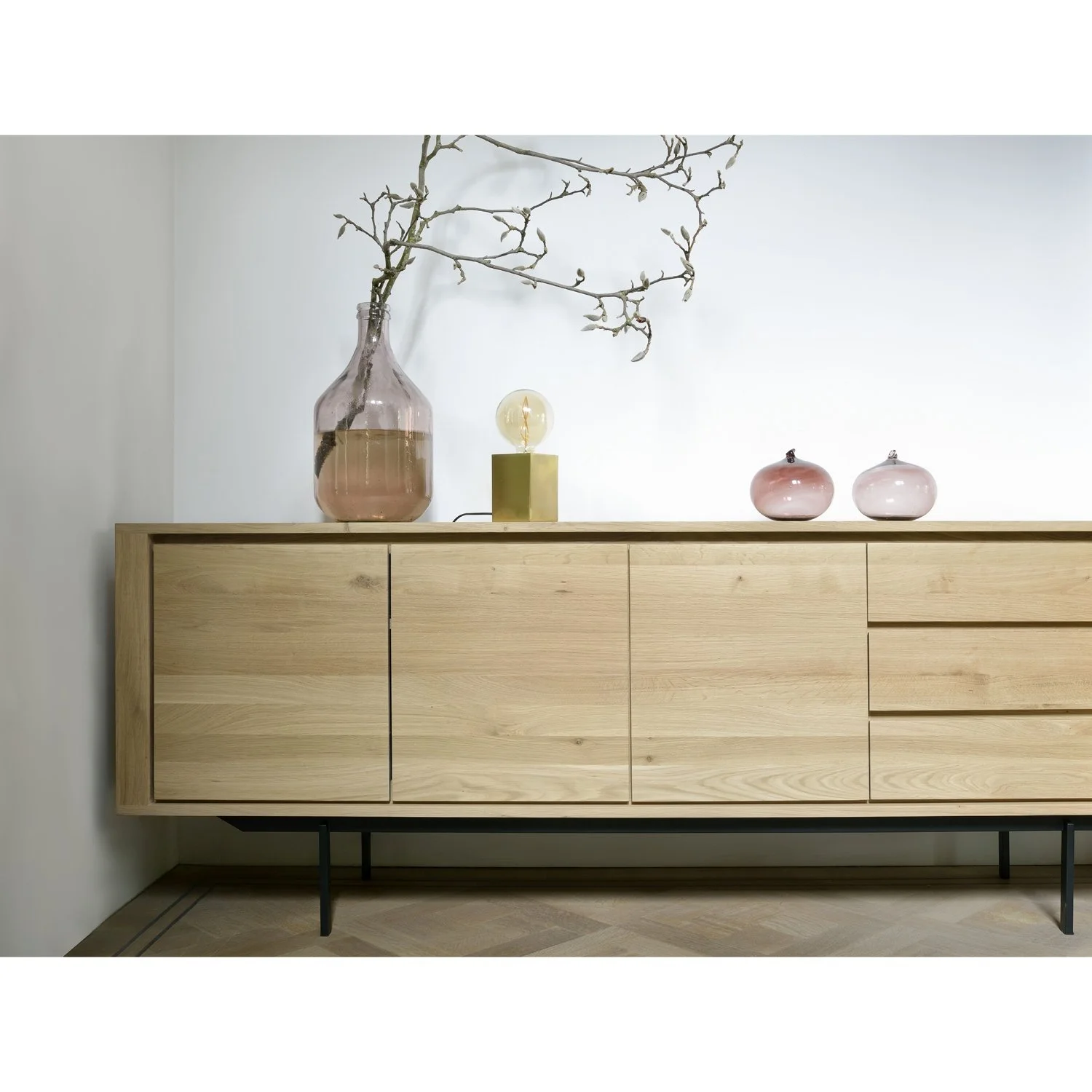 51386 Oak Shadow Sideboard-04.jpg