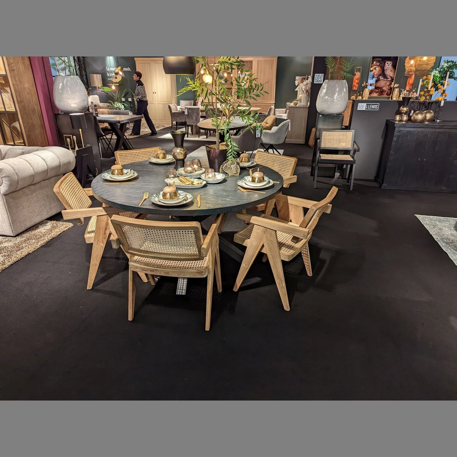 2022-Messe-Bruessel_PXL_20221107_090046405.jpg