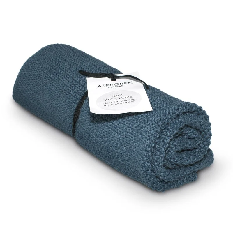 Aspegren-kitchentowel-knitted-solid-blueheaven-3362-web2.jpg