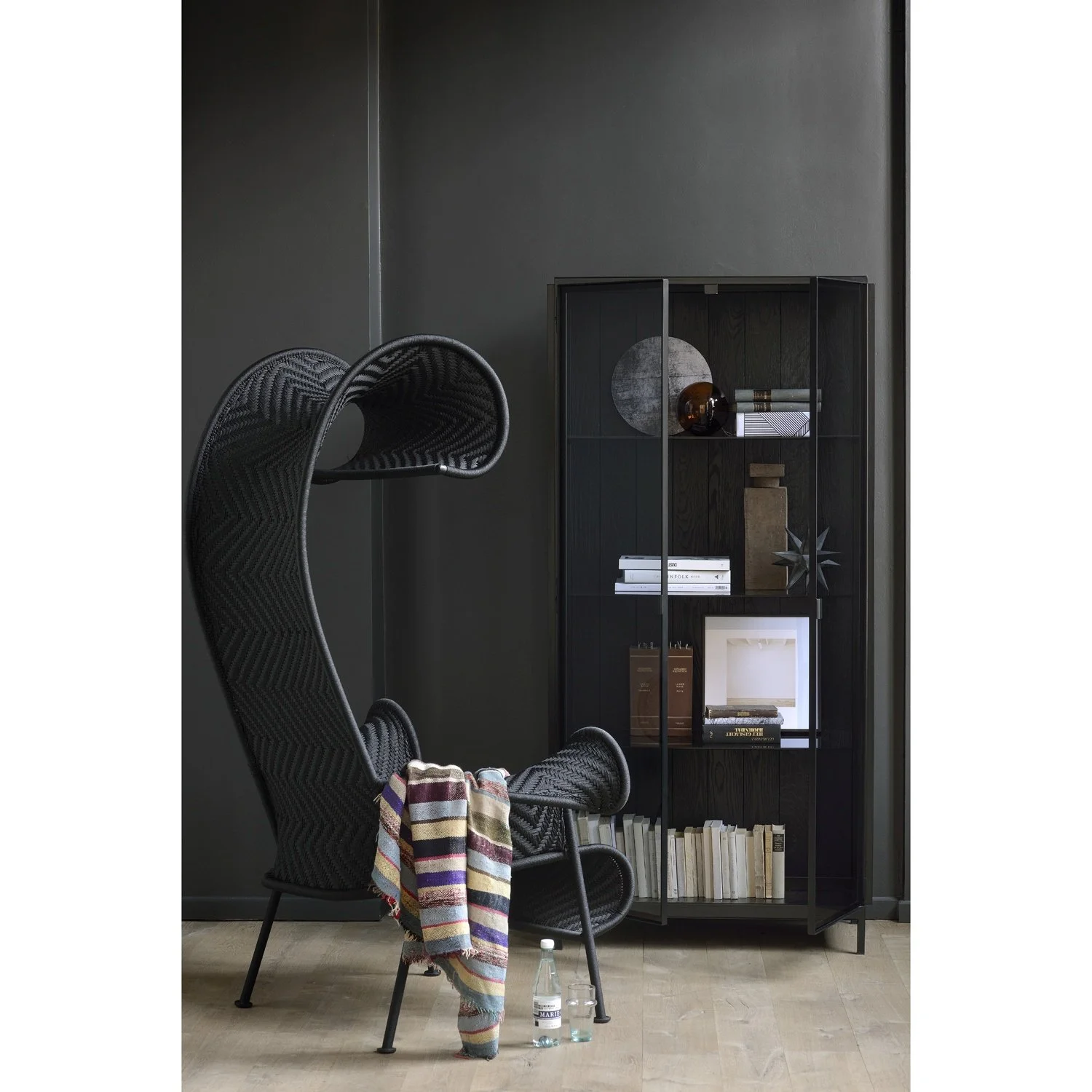 60071 Anders cupboard-03.jpg