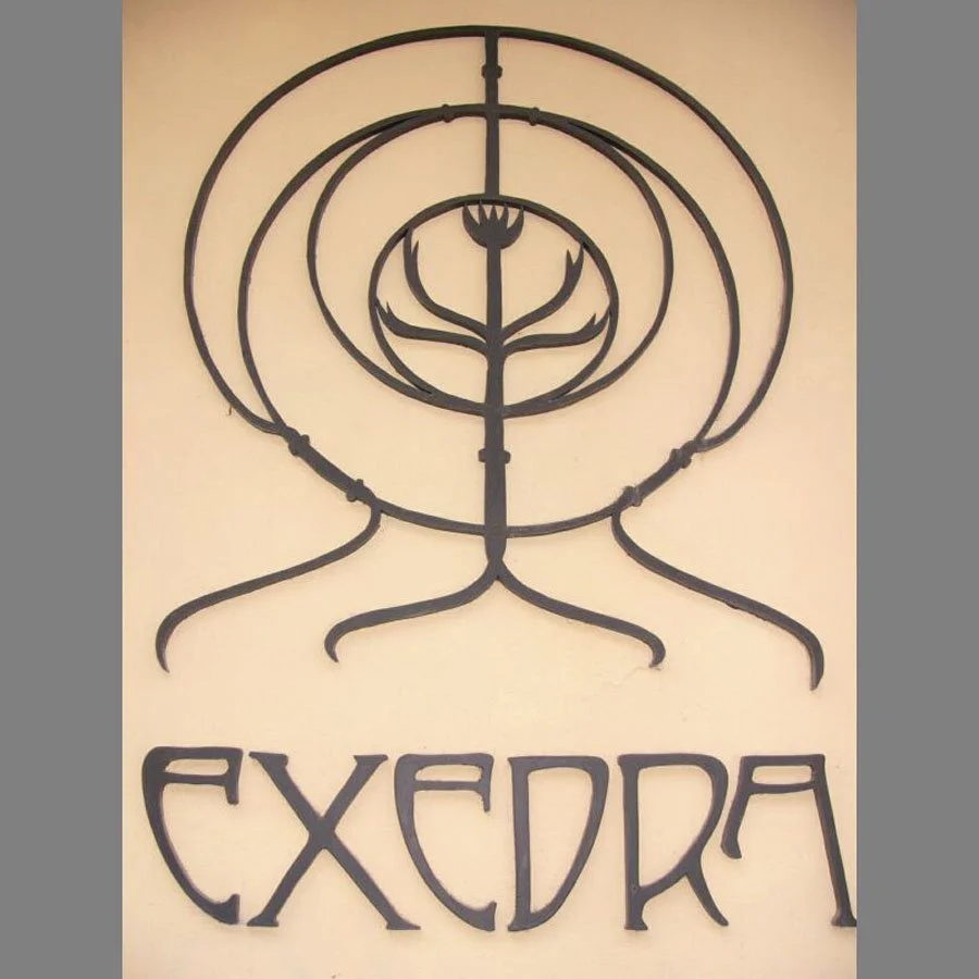 2004-Rykestr_ueberuns_exedra.jpg