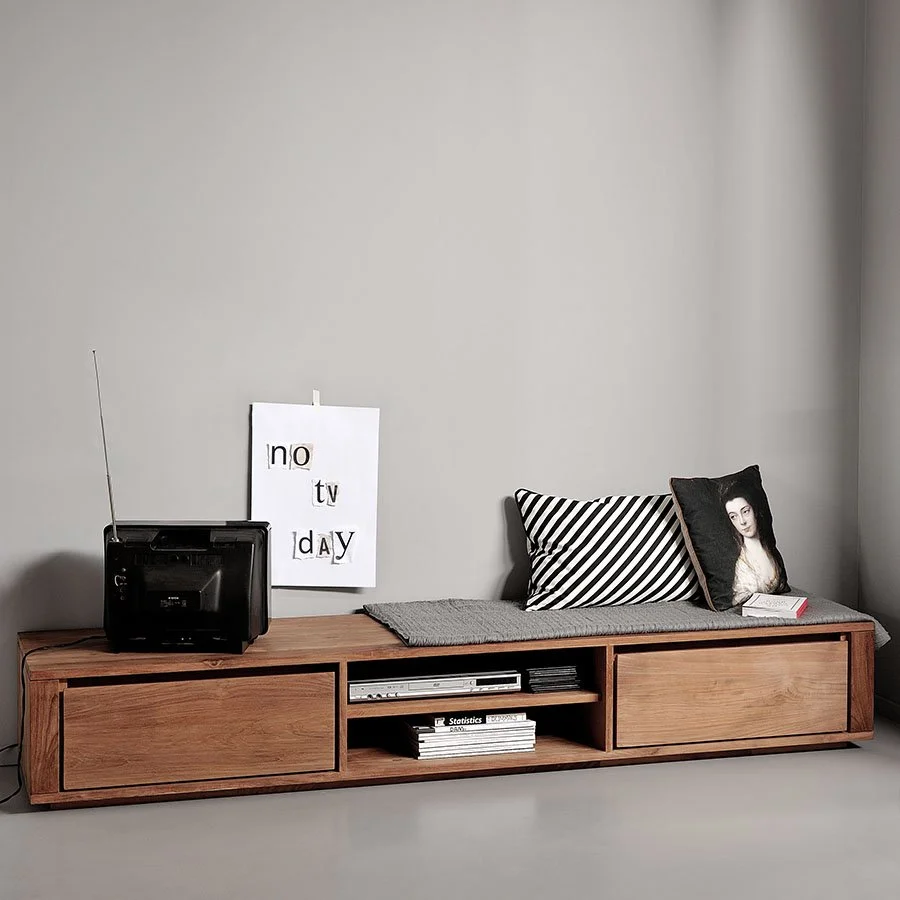 1010327-Ethnicraft-Teak-TV-Sideboard-Elemental-2-Schubladen-211x45x33_02.jpg
