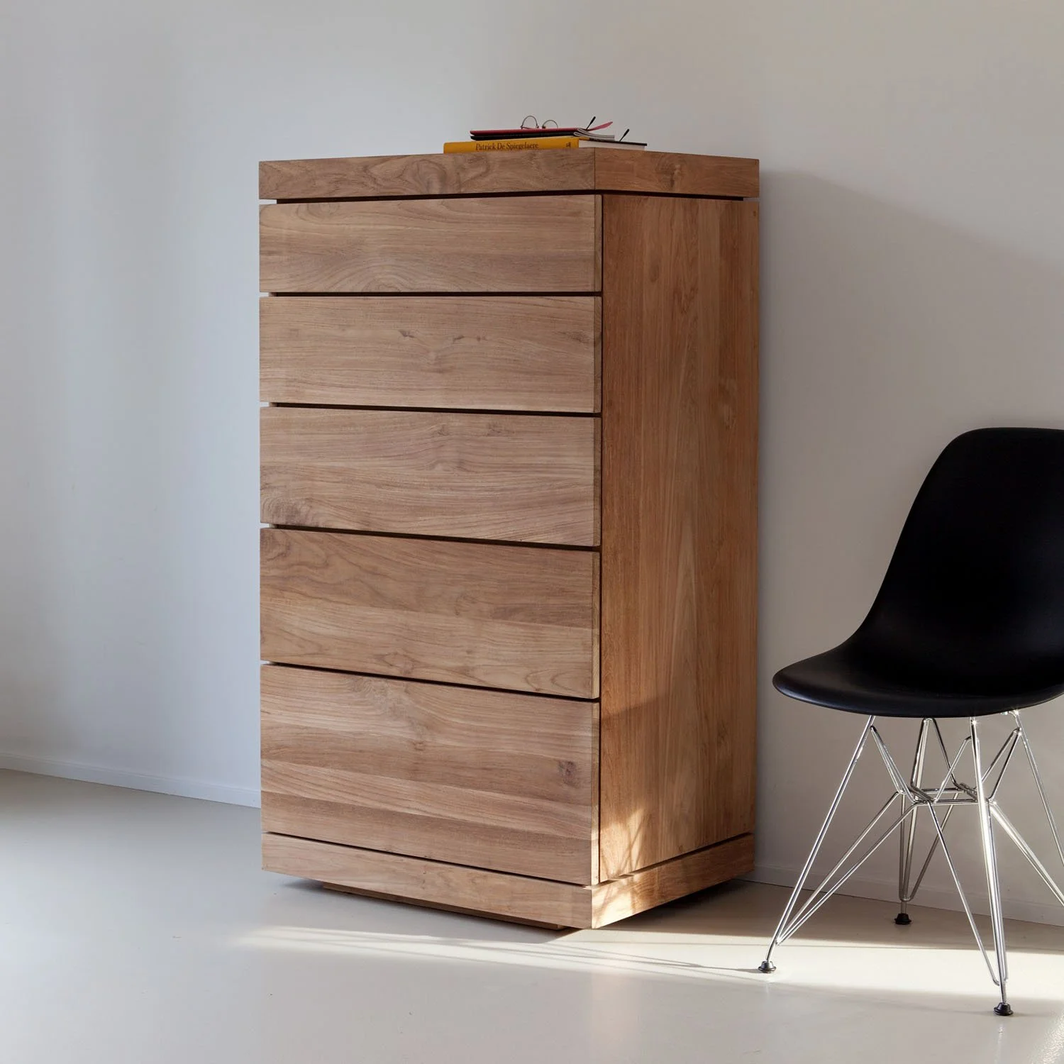 1015327-Ethnicraft-Teak-Kommode-Burger-4-Schubladen-100x50x90_03.jpg