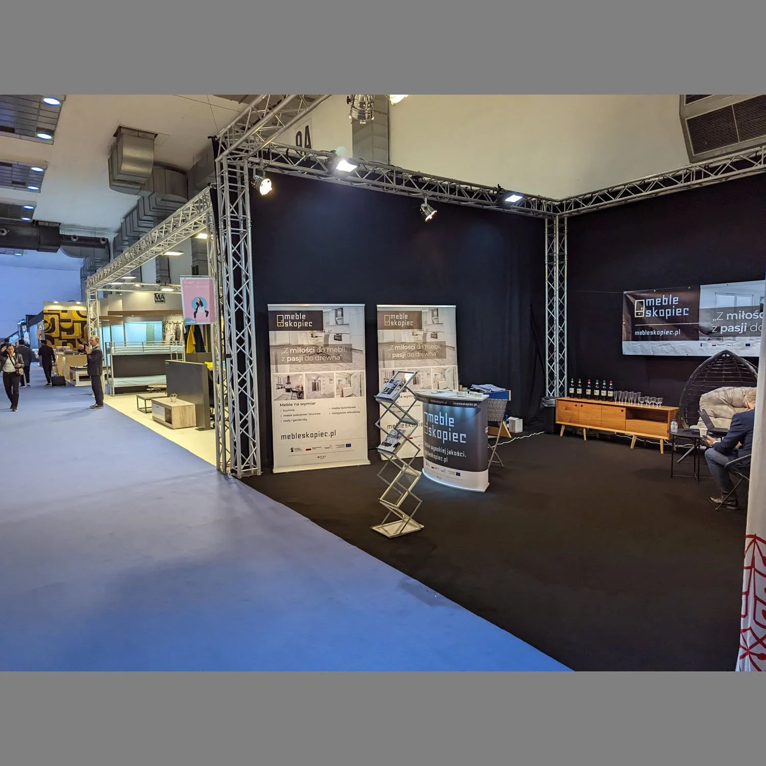 2022-Messe-Bruessel_PXL_20221107_113802565.jpg