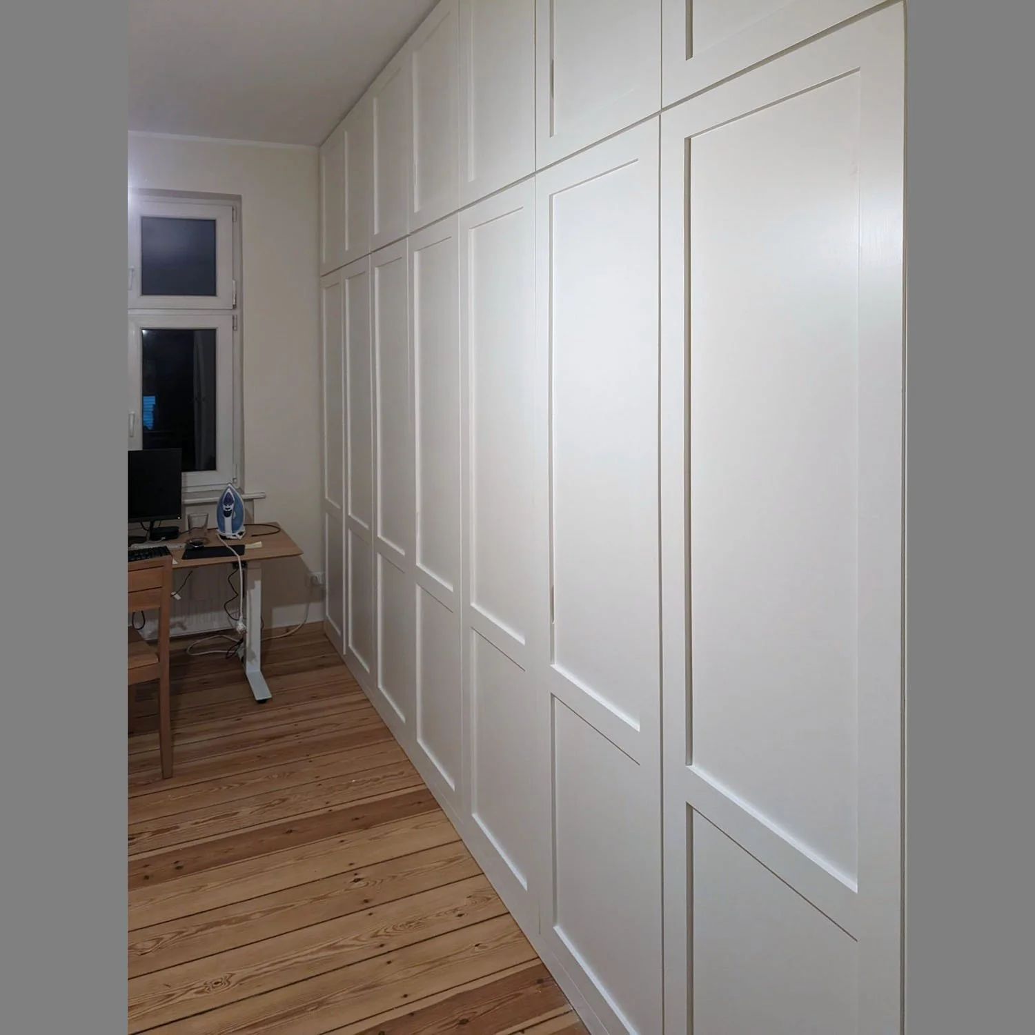 2024-großer-Kleiderschrank-01.jpg