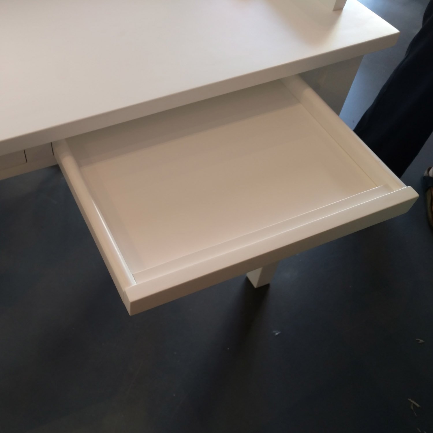 2018-Schreibtisch-Bentelin-04.jpg