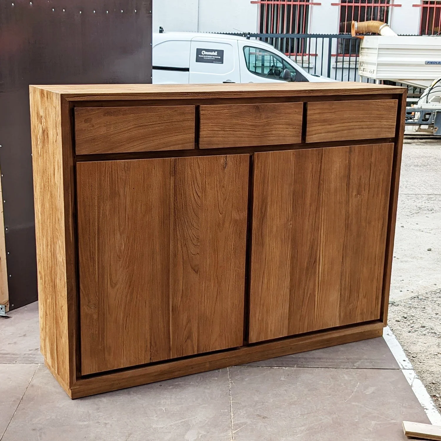 2022-Sideboard-Schildow-03.jpg
