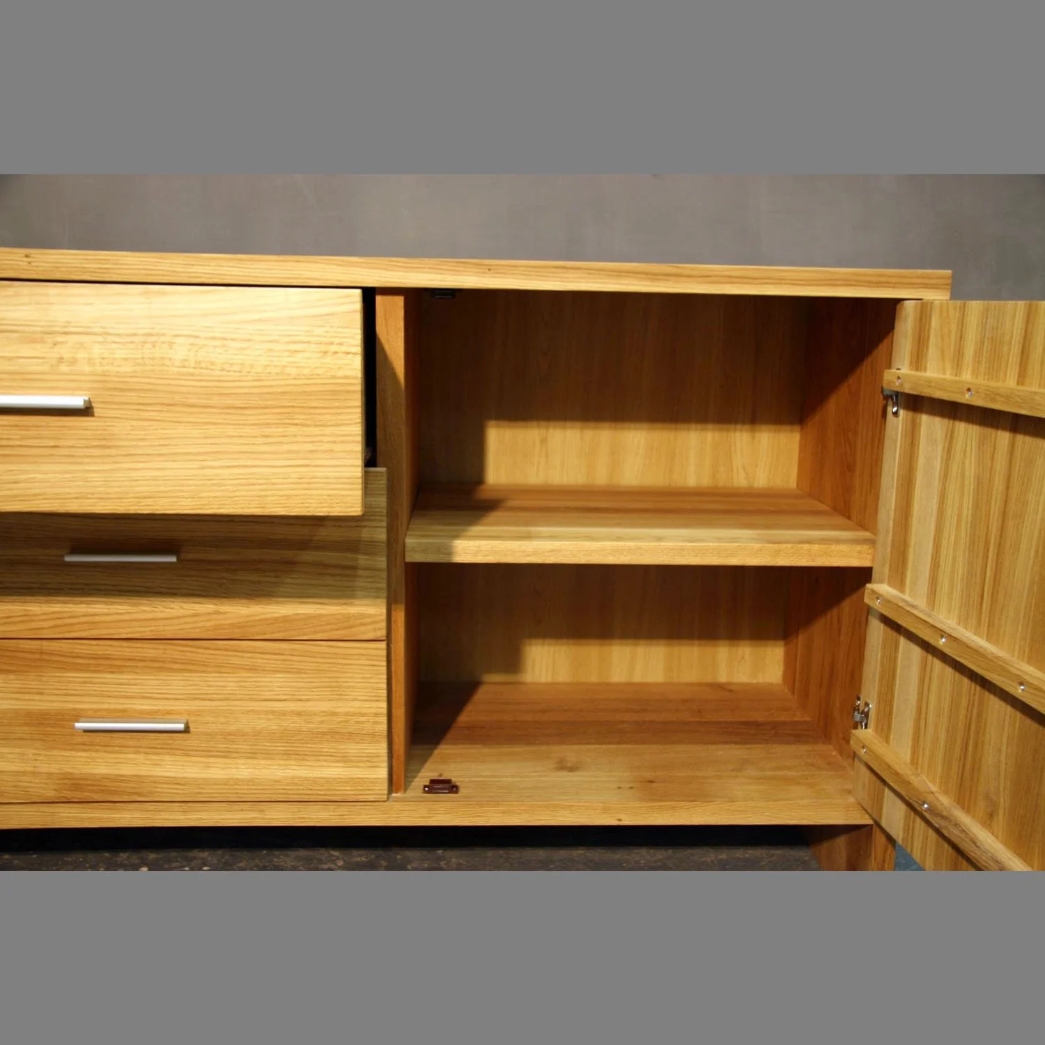 2008-Sideboard-Eiche-04.jpg