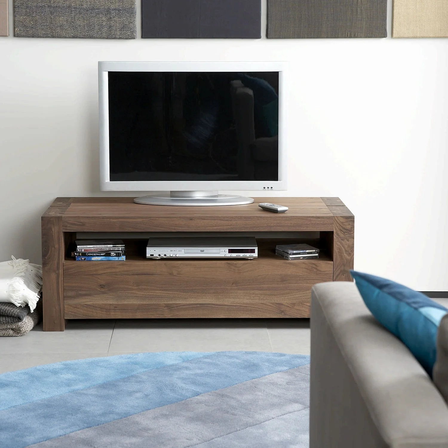 ethnicraft-_Walnut Double 41058.jpg