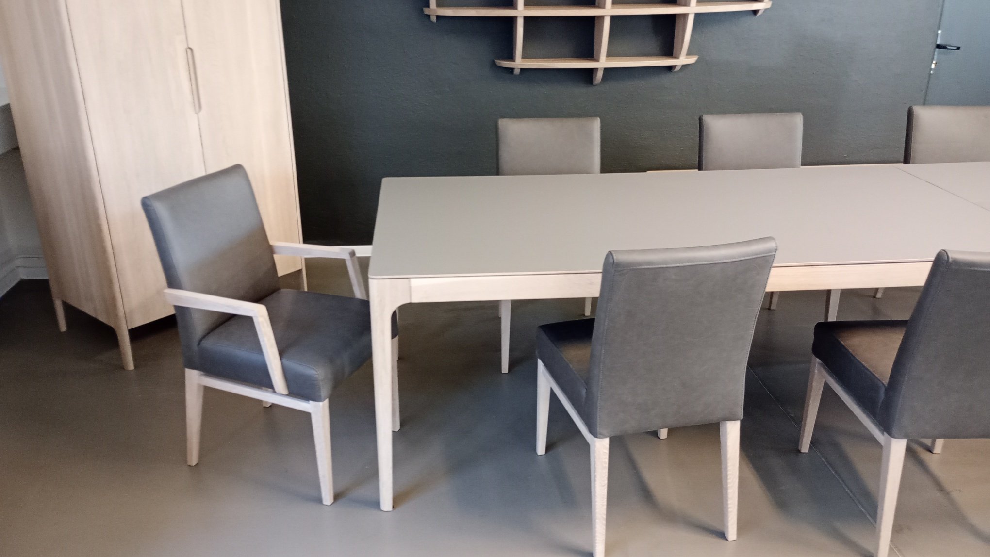 2023-Linea-D-Showroom_092.jpg