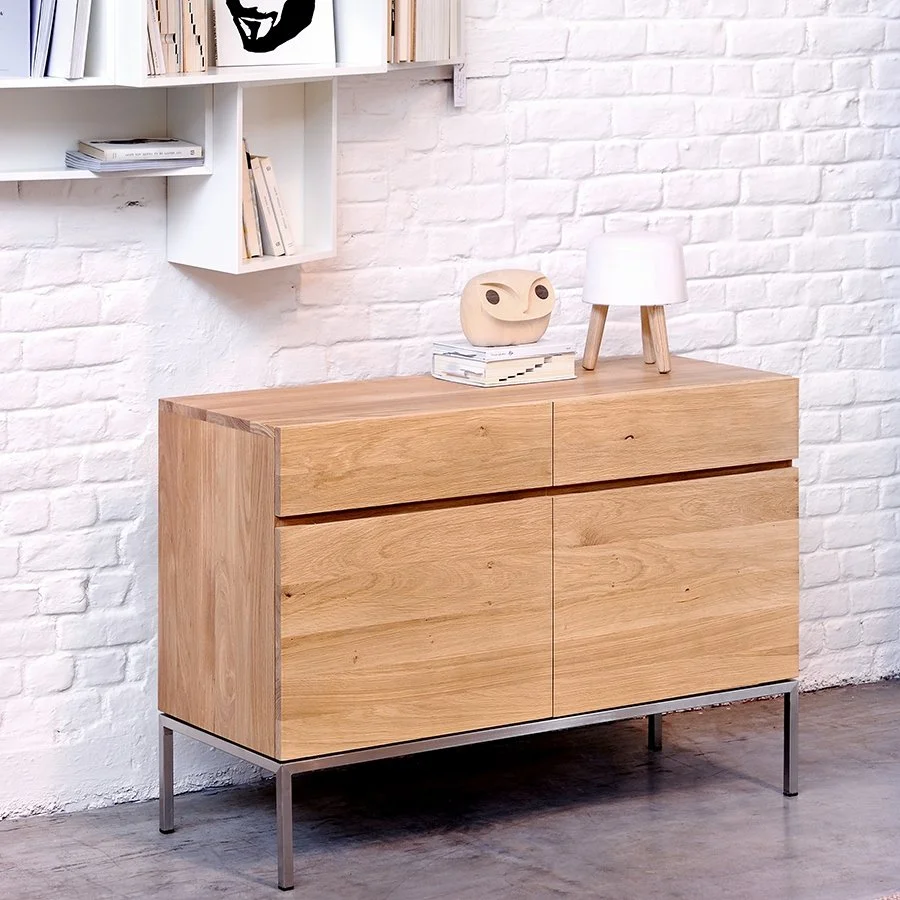 1050949-Ethnicraft-Eiche-Sideboard-Ligna-2-Türen-2-Schubladen-110x45x78_01.jpg