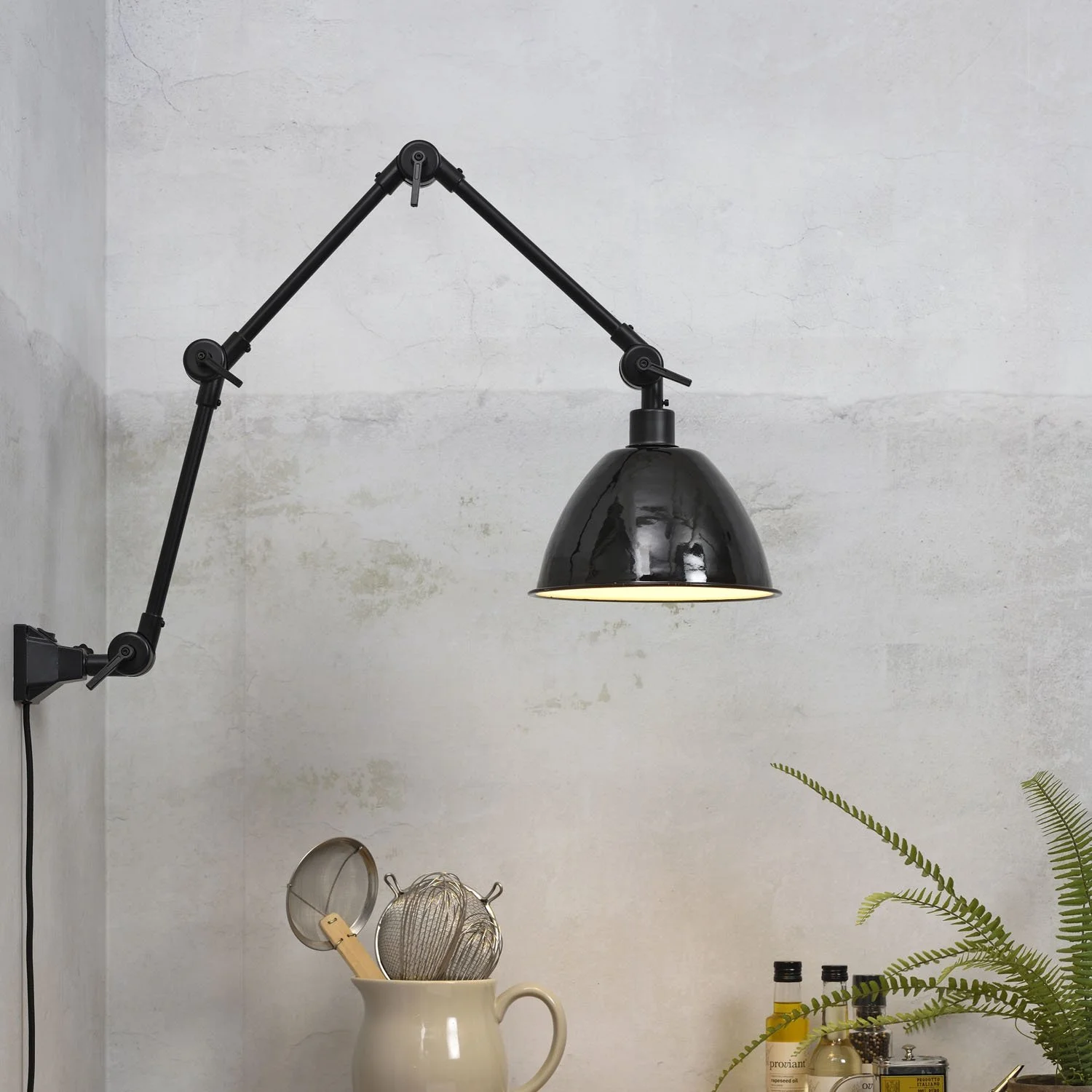 its-about-romi_amsterdam-w3-b-iron-b_03.jpg