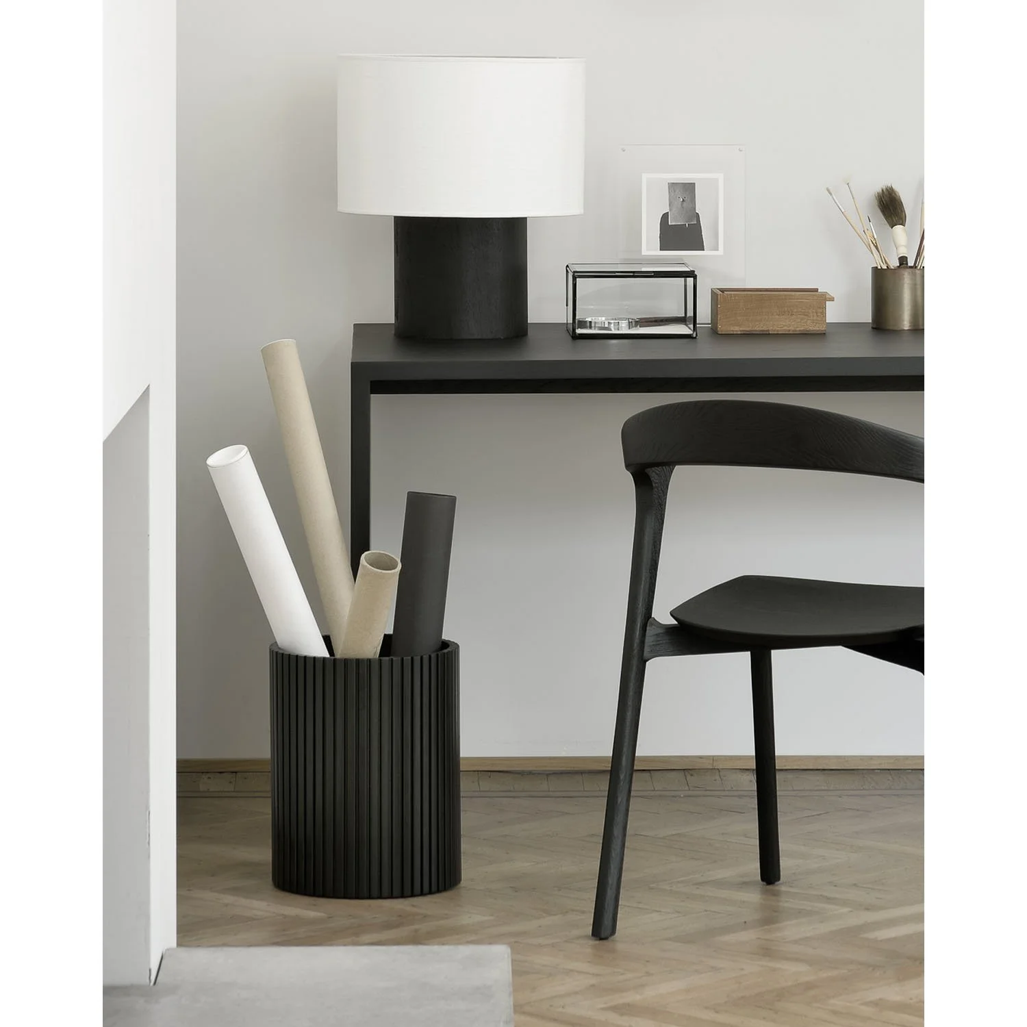 29771_Mahogany_black_Roller_Max_waste_paper_basket_4_WEB.jpg