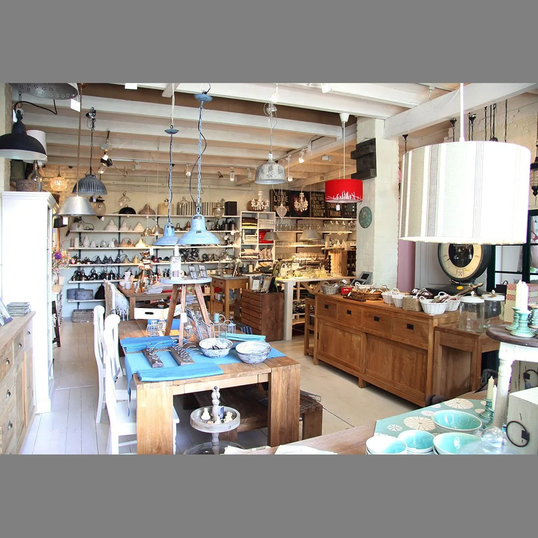 120820_Boutique_04.jpg