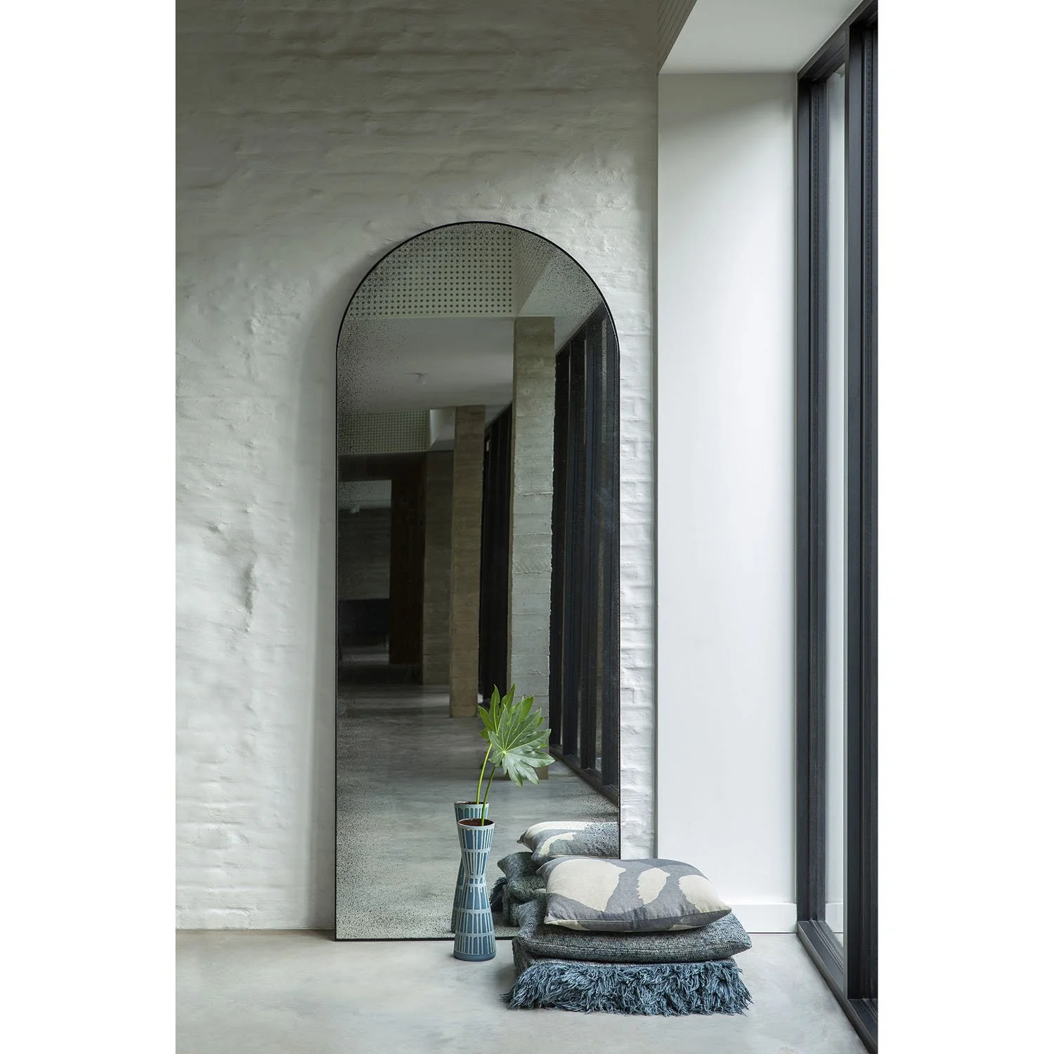 20607 Gate mirror.jpg