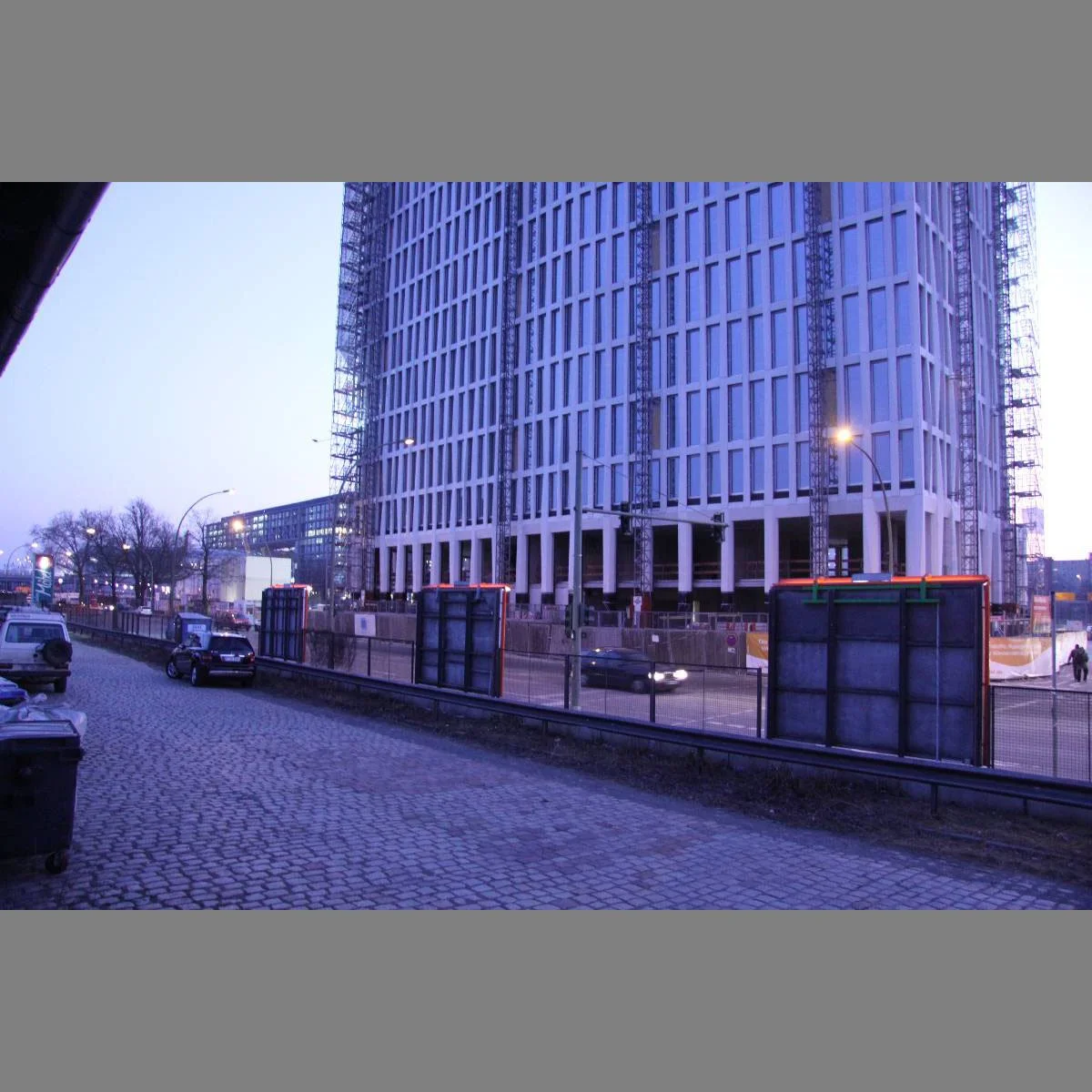 2010-Heidestrasse-Exedra-Total_1271.JPG